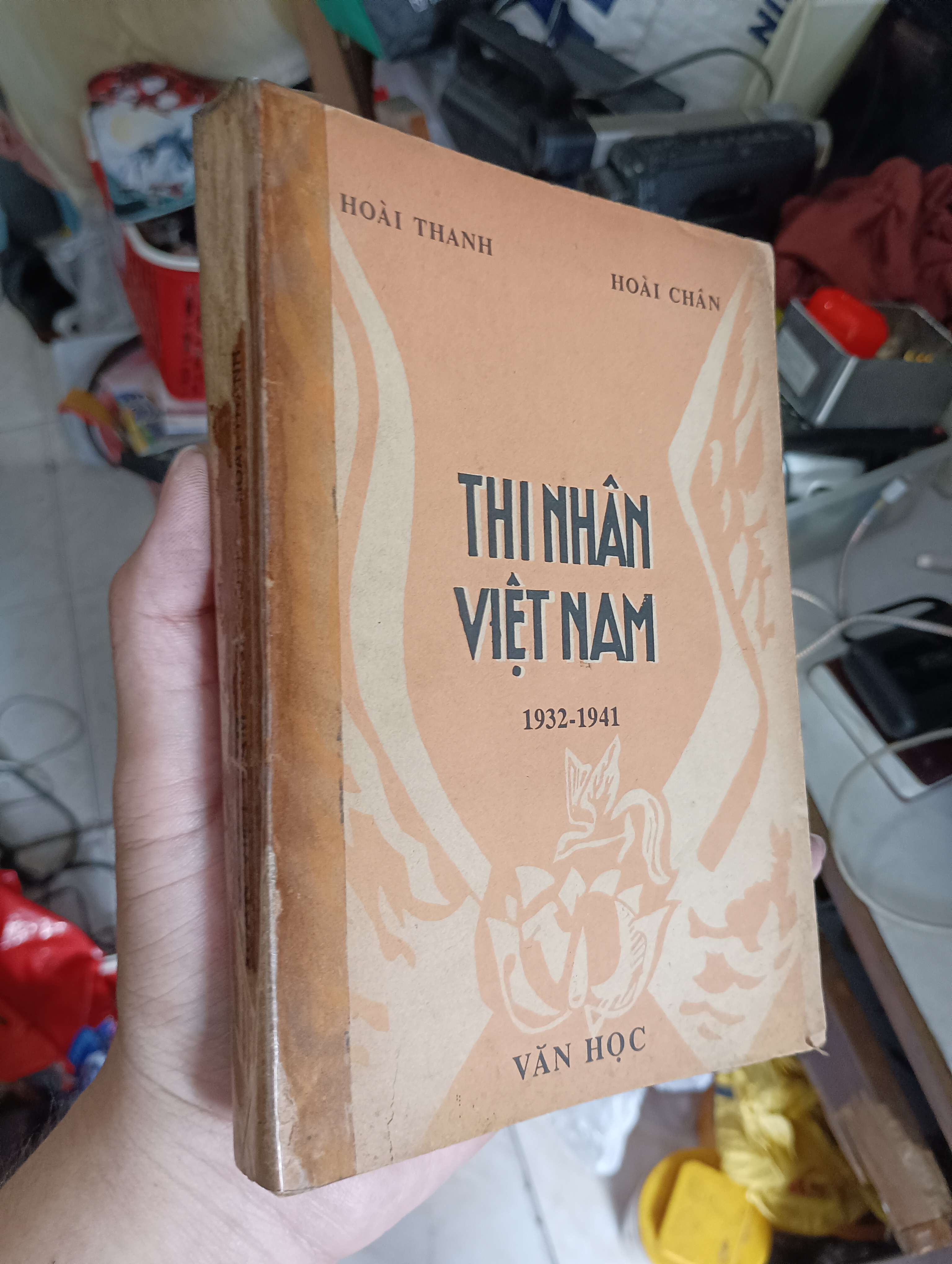 THI NHÂN VIỆT NAM 1932-1941 - HOÀI THANH, HOÀI CHÂN 1988 (Sách văn học) KSX
