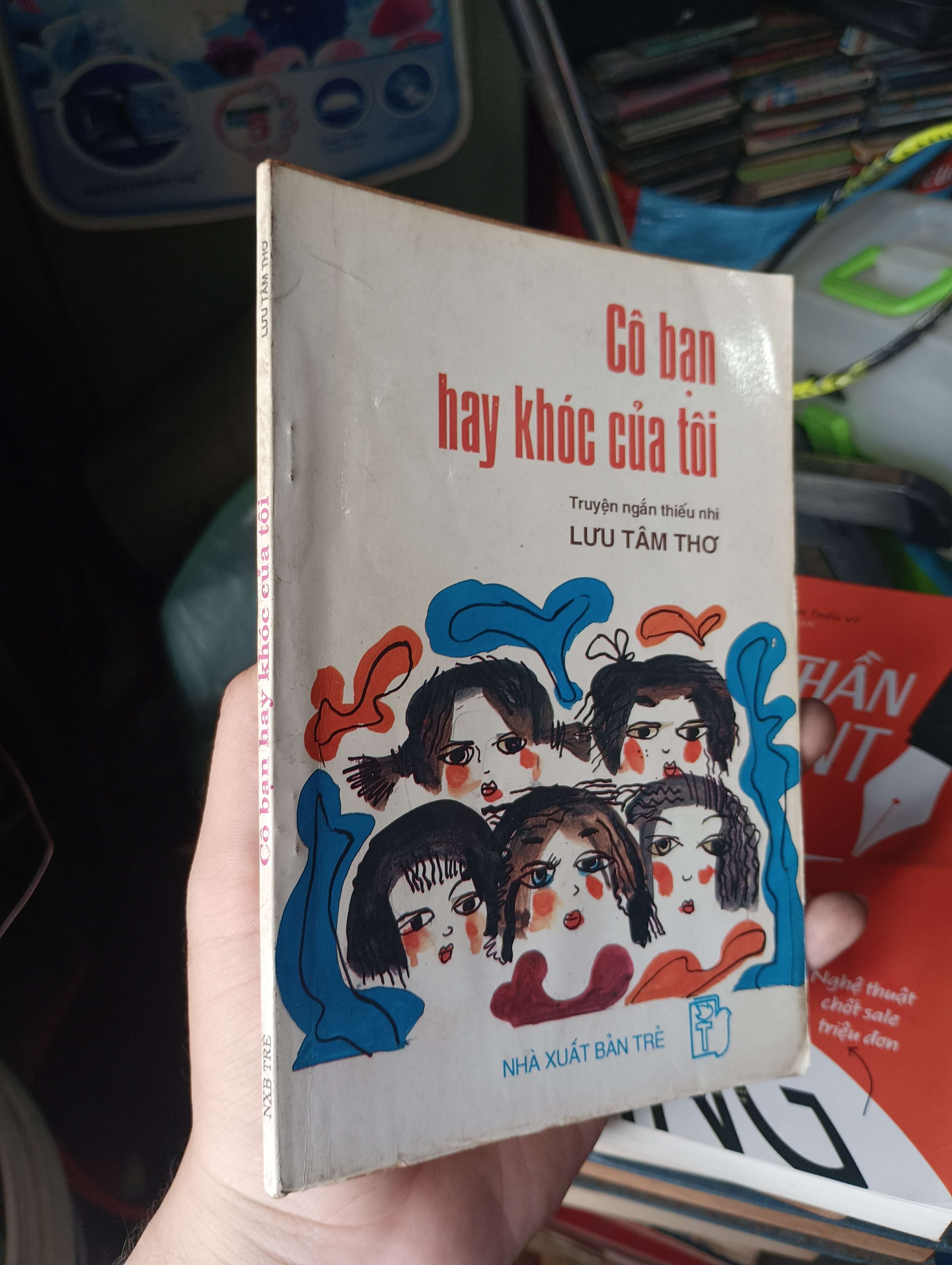Cô Bạn Hay Khóc Của Tôi - Lưu Tâm Thơ 1996 (Truyện Ngắn) KSX
