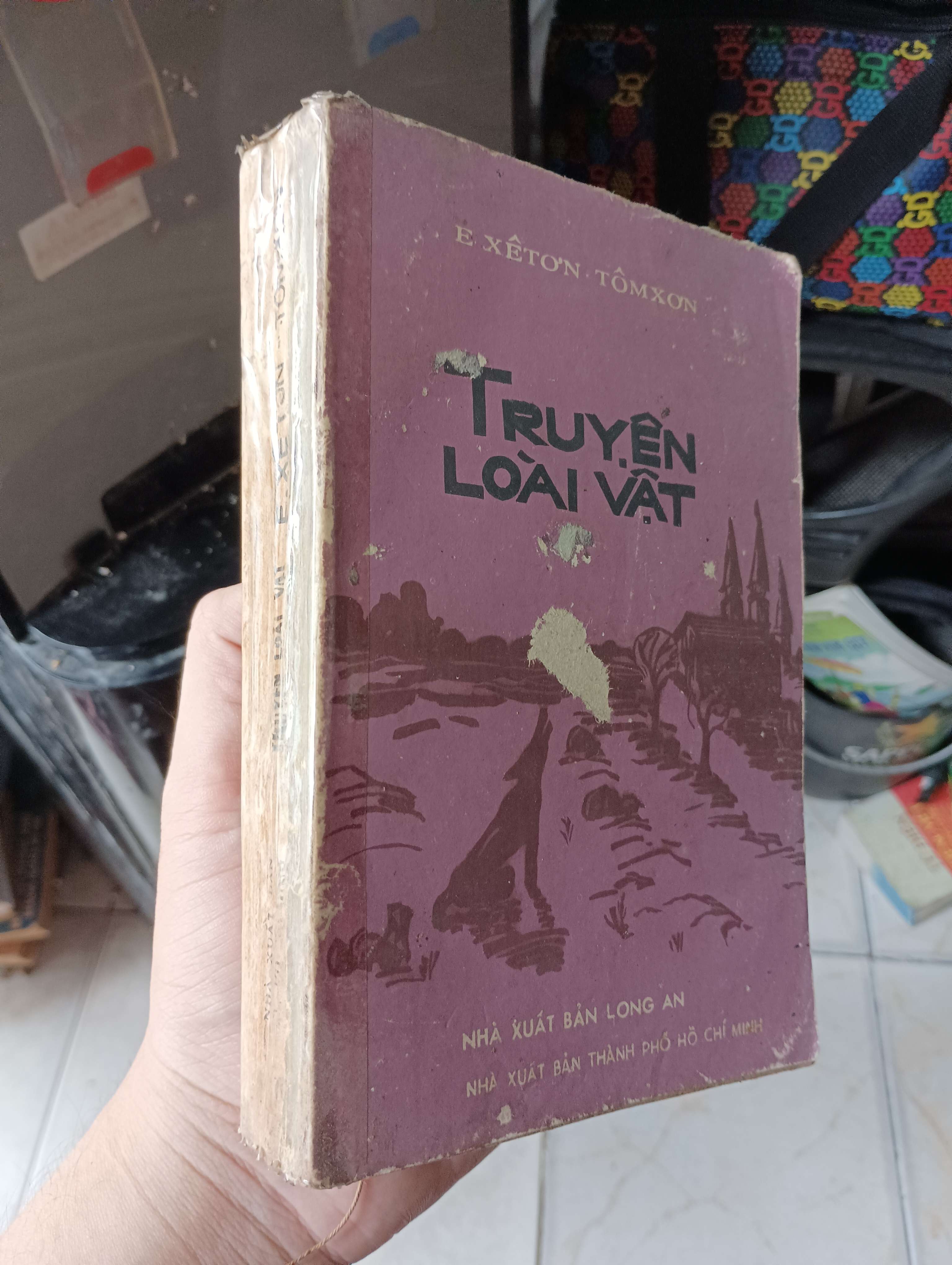 TRUYỆN LOÀI VẬT - E. XÊTÔN - TÔM XƠN 1986 (Văn học nước ngoài) KSX
