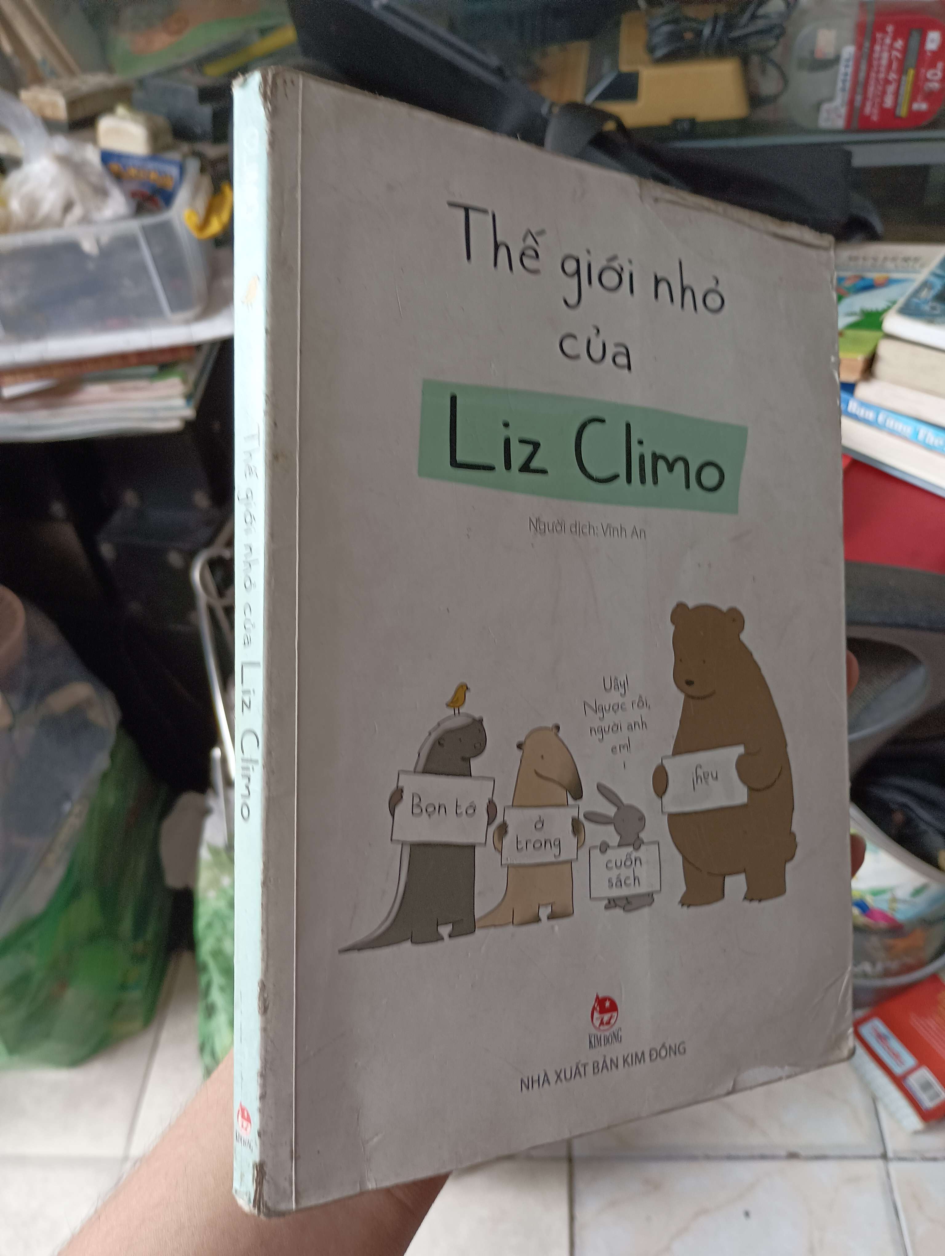 Thế giới nhỏ của Liz Climo (Sách văn học) KSX