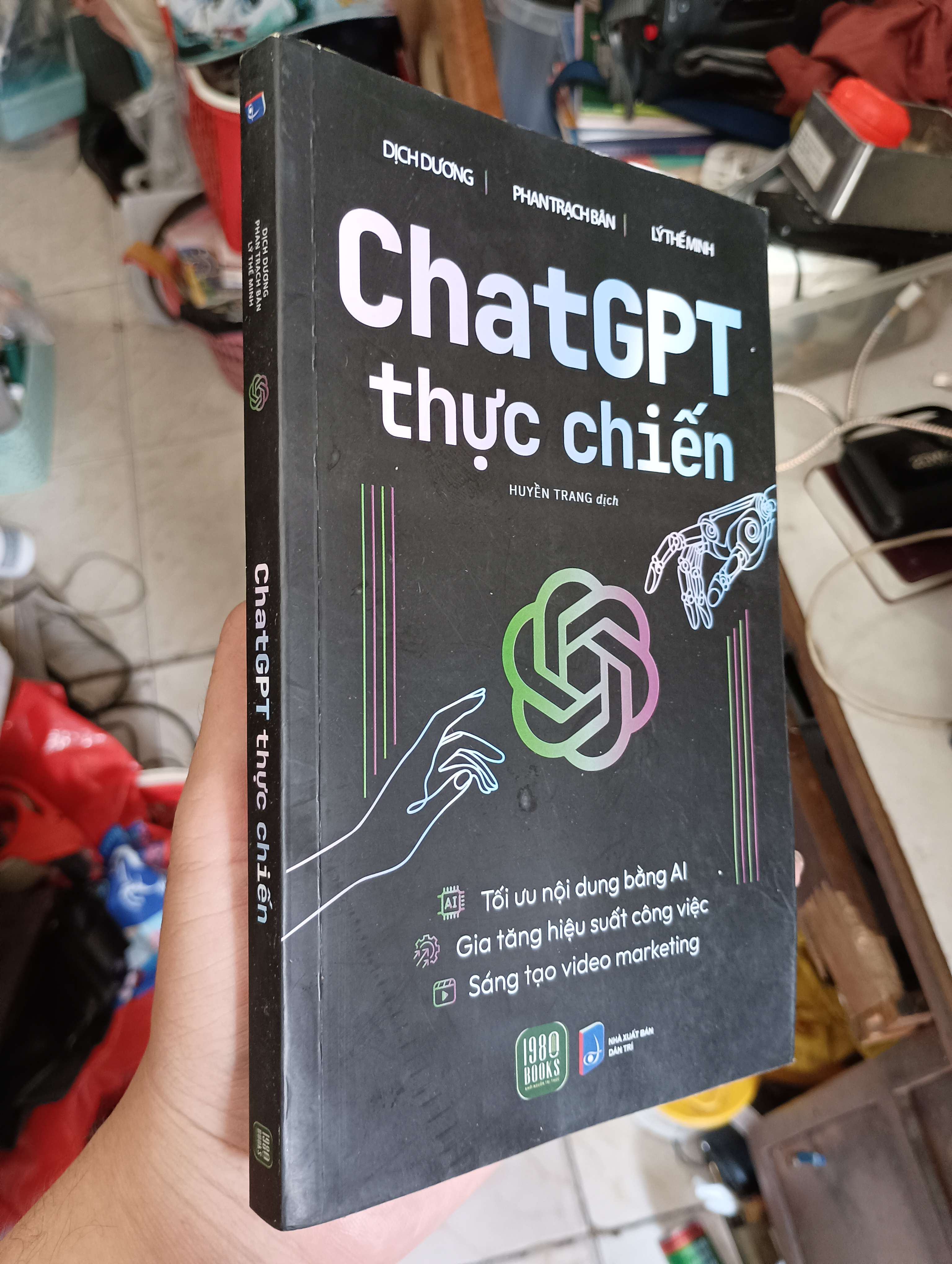 ChatGPT Thực Chiến - Dịch Dương, Phan Trạch Bản, Lý Thế Minh 2024 (Sách kiến thức tổng hợp) KSX