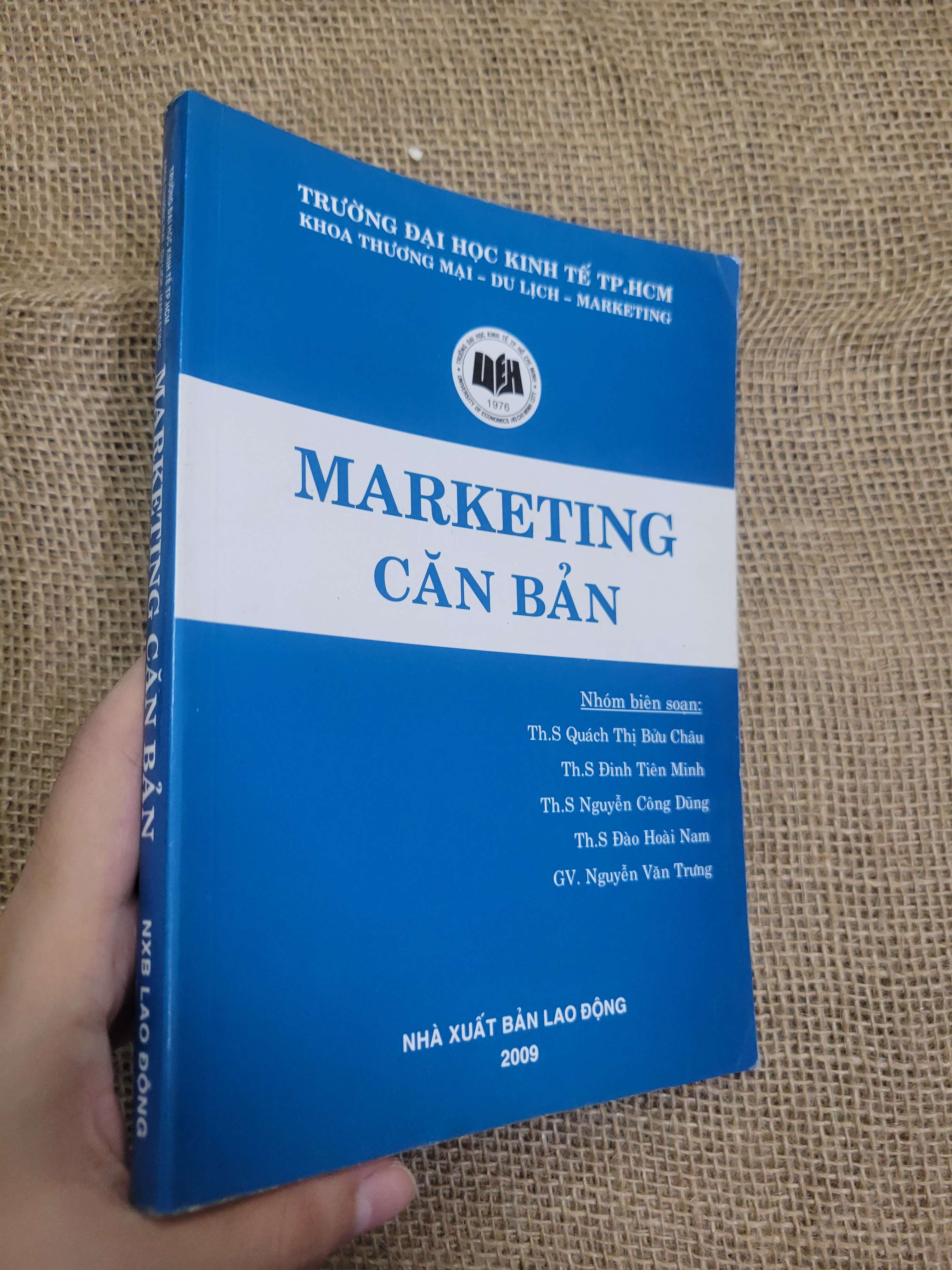 Marketing căn bản 2009 mới 80% bẩn bìa, ố (Kinh doanh - Marketing) HCM