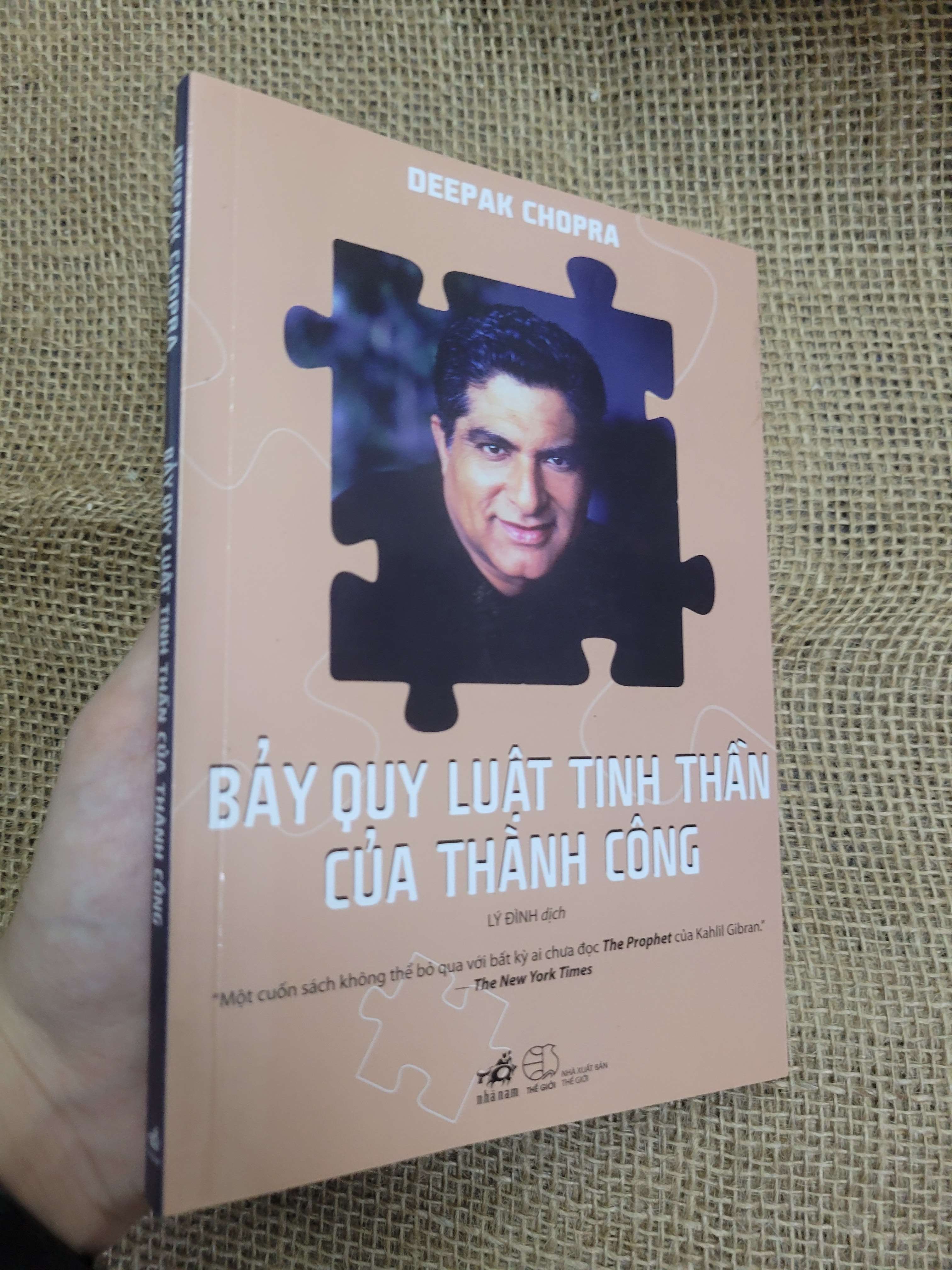 Bảy quy luật tinh thần của thành công - Deepak Chopra 2022 mới 80% bẩn bìa, ố (Sách kỹ năng) HCM