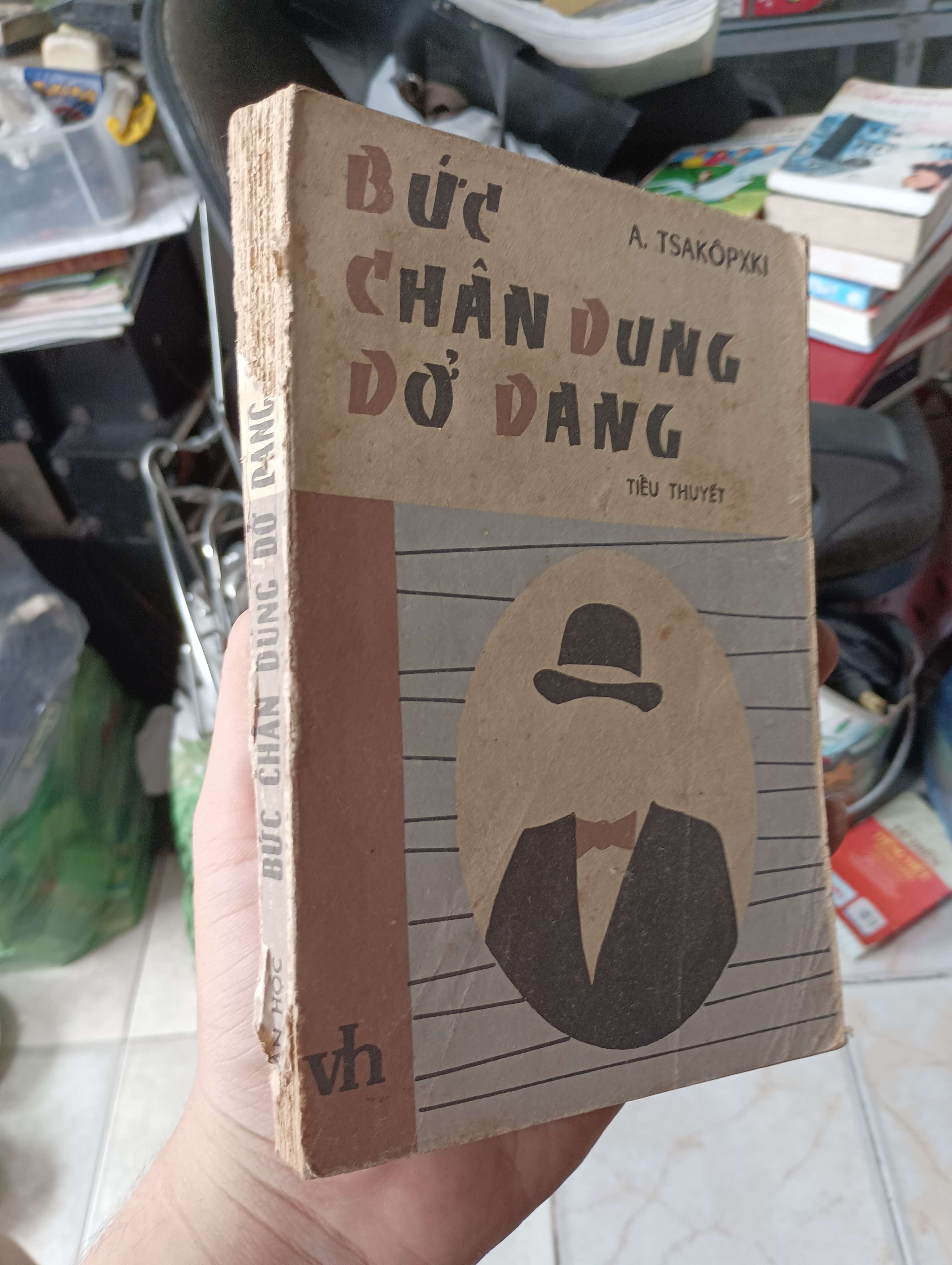 BỨC CHÂN DUNG DỞ DANG - A. Tsakopyan 1986 (Tiểu Thuyết) KSX