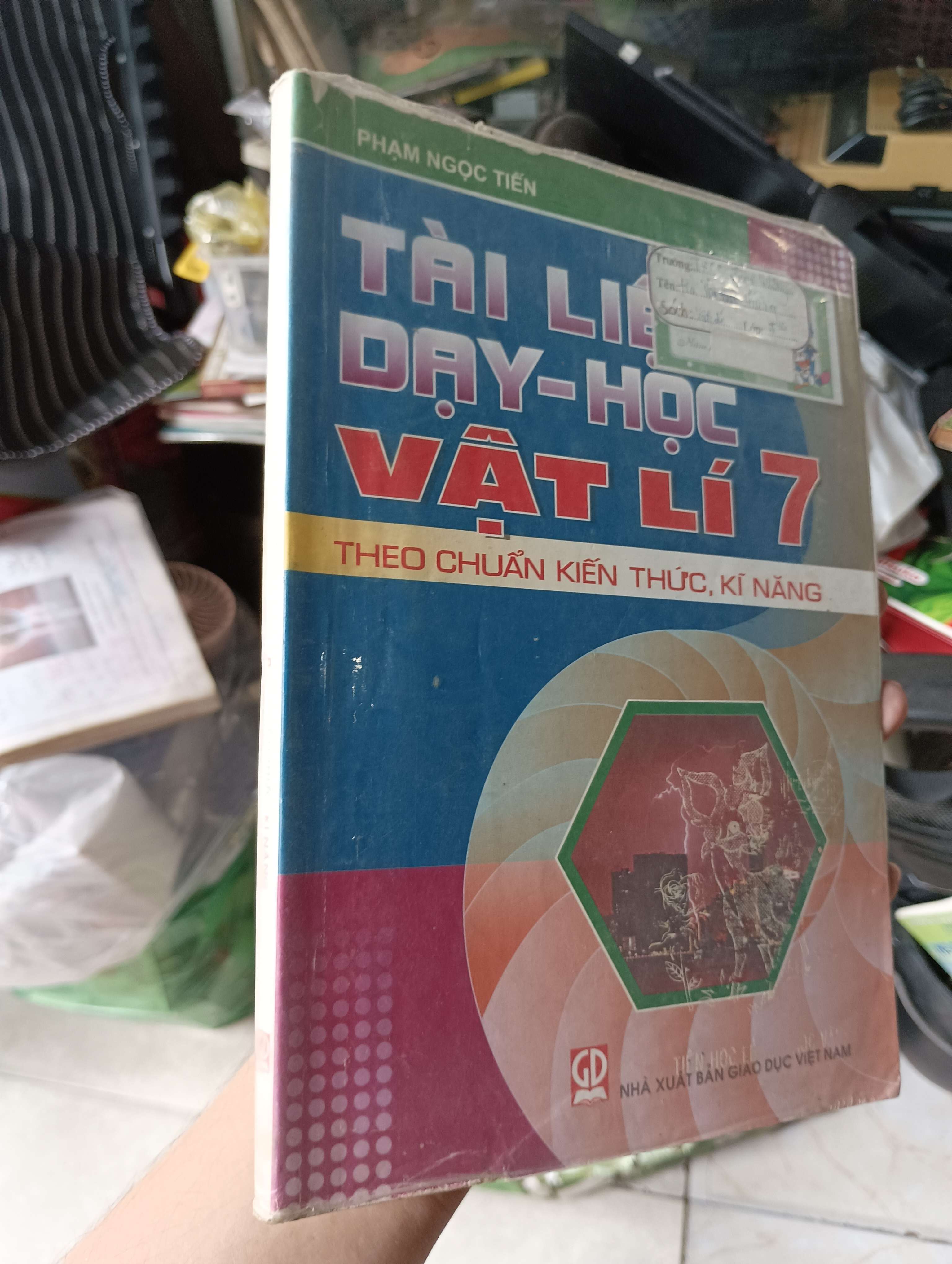 TÀI LIỆU DẠY-HỌC VẬT LÍ 7 - PHẠM NGỌC TIẾN (Sách giáo khoa - giáo trình) KSX