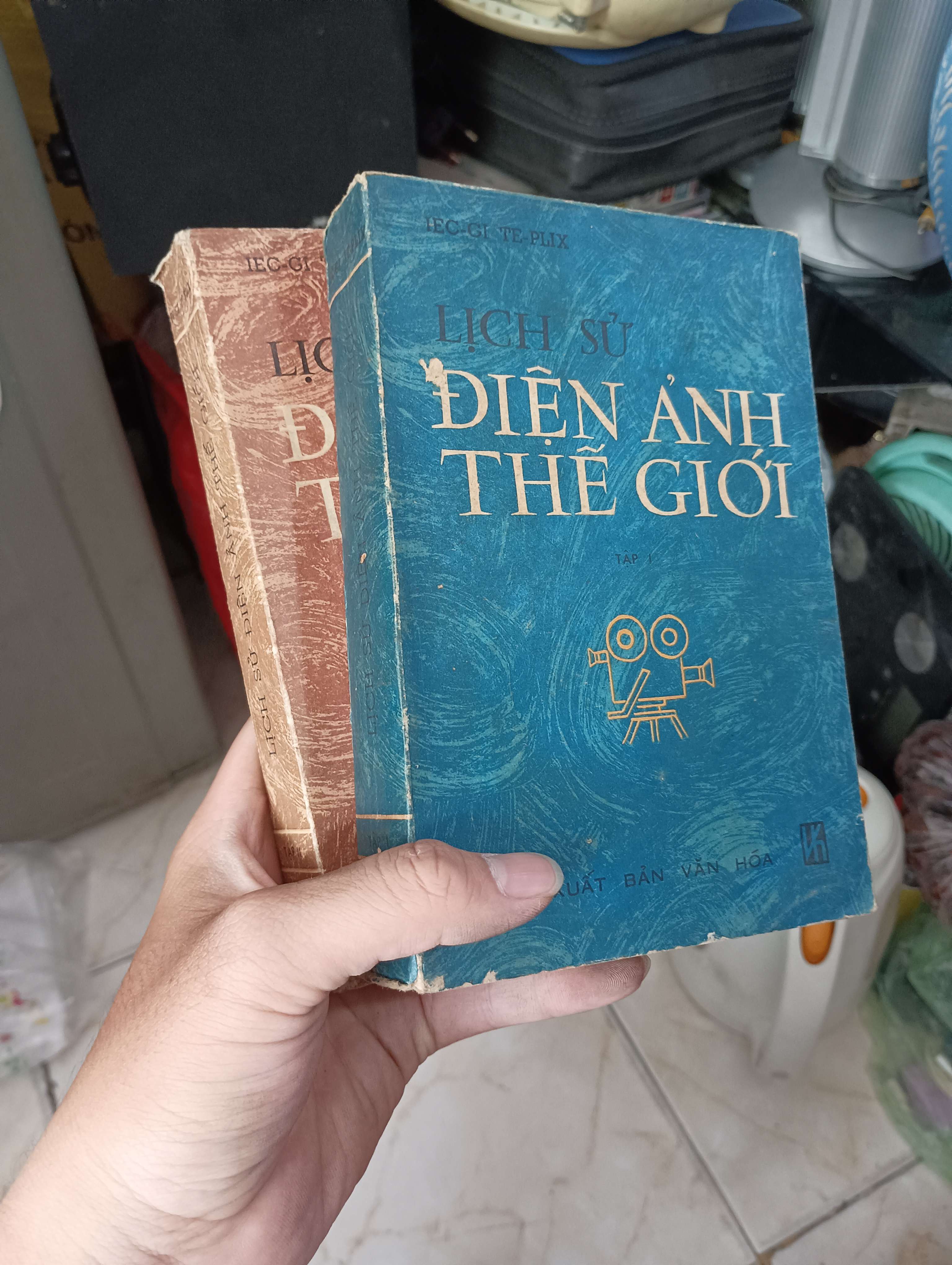 Lịch Sử Điện Ảnh Thế Giới (Tập 1 & 2) 1978 (Sách văn học) KSX