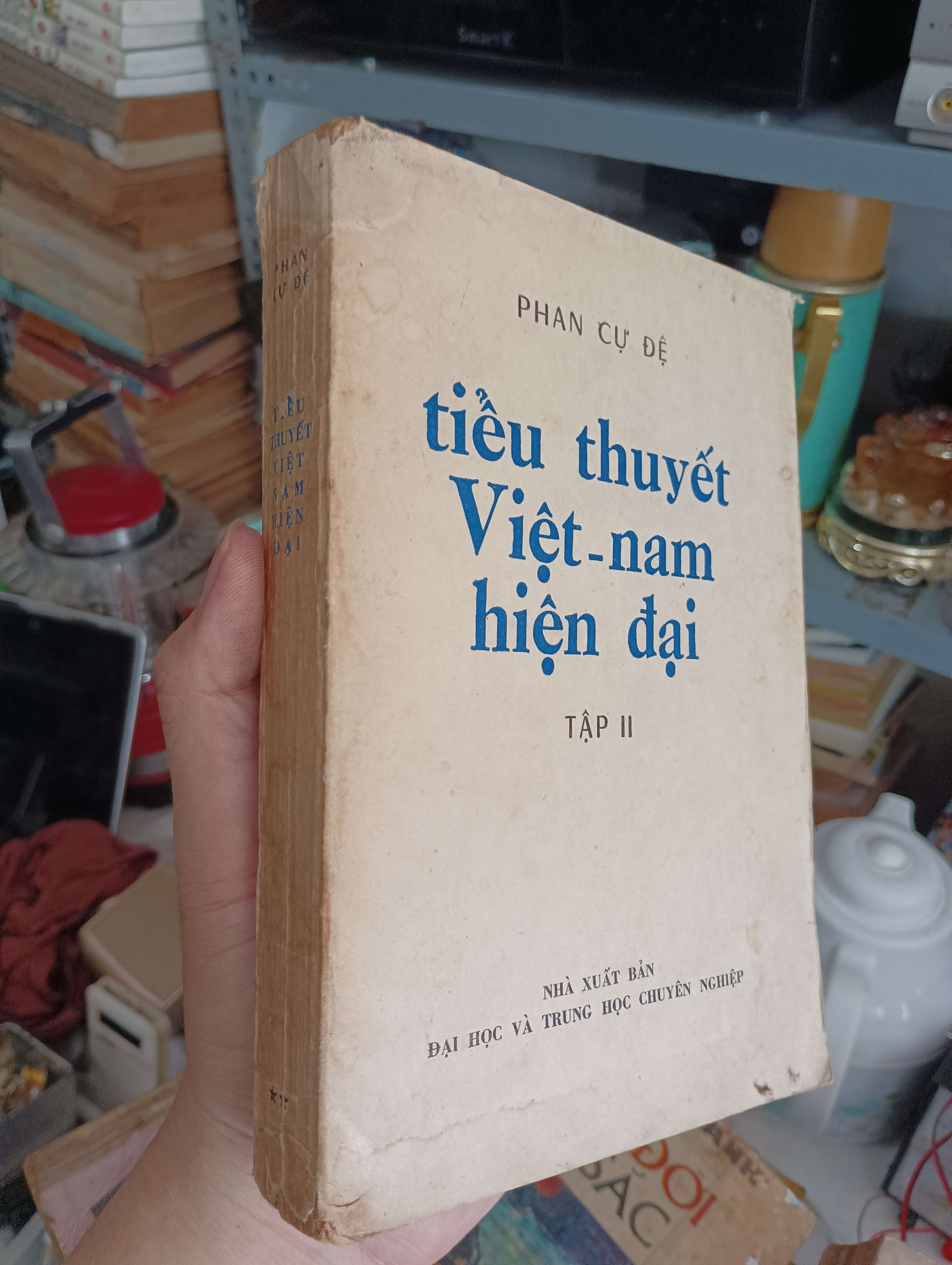 Tiểu thuyết Việt Nam hiện đại (Tập 2) - PHAN CỰ ĐỆ 1978 (Sách văn học) KSX