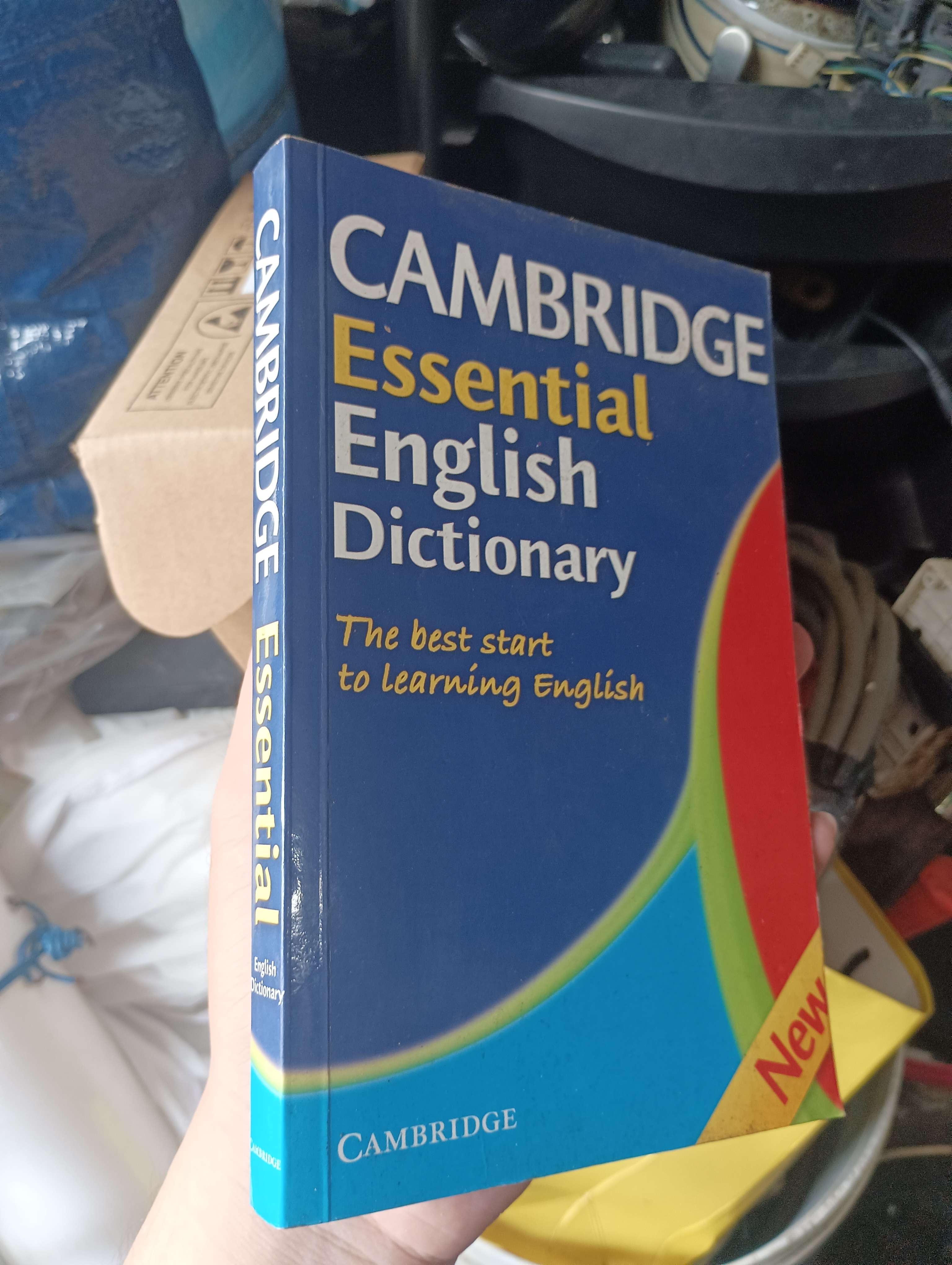 Cambridge Essential English Dictionary 2004 (Từ điển) KSX