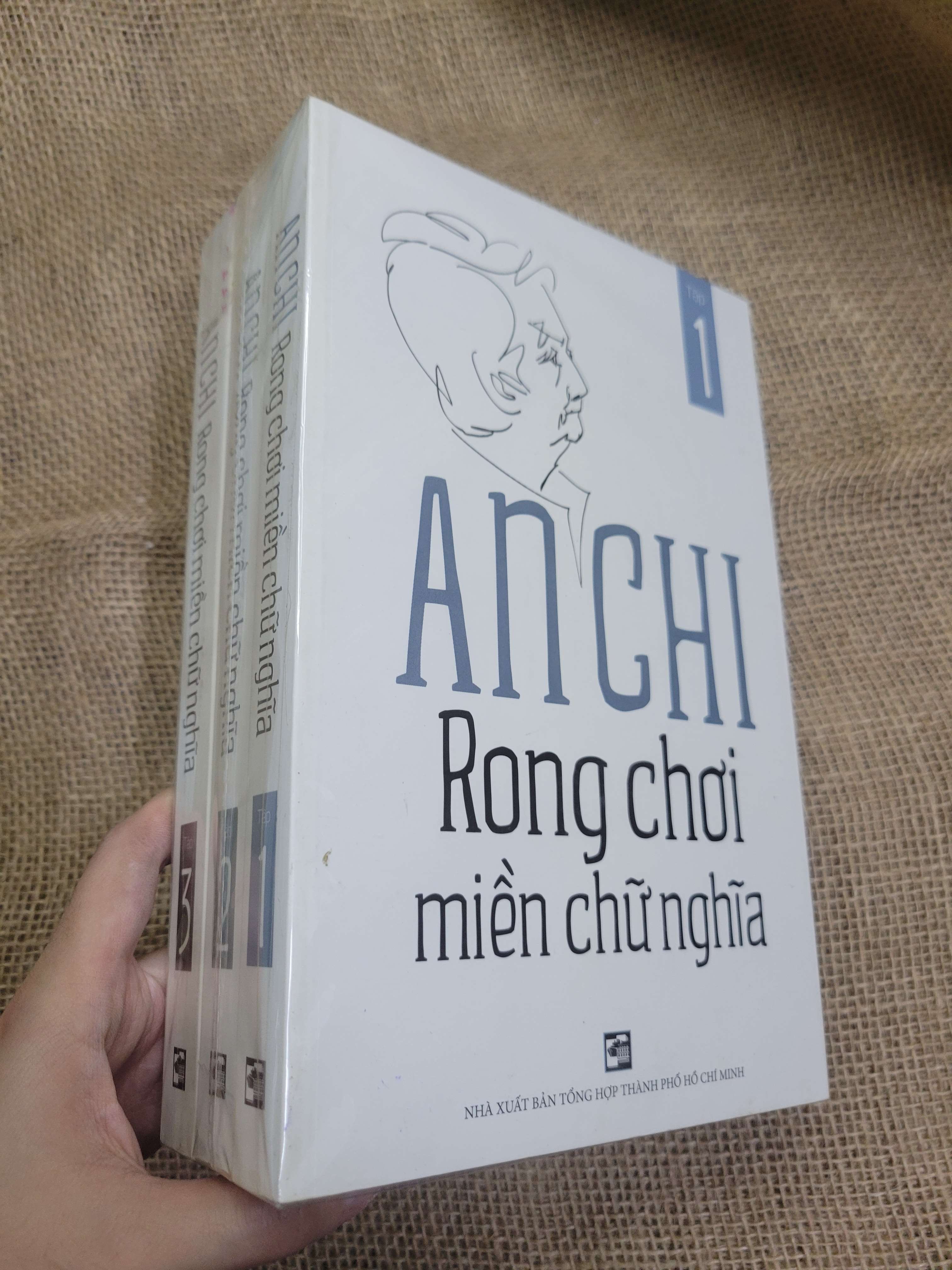3 cuốn Rong chơi miền chữ nghĩa - An Chi mới 80% bẩn bìa, ố (Sách văn học) SPP
