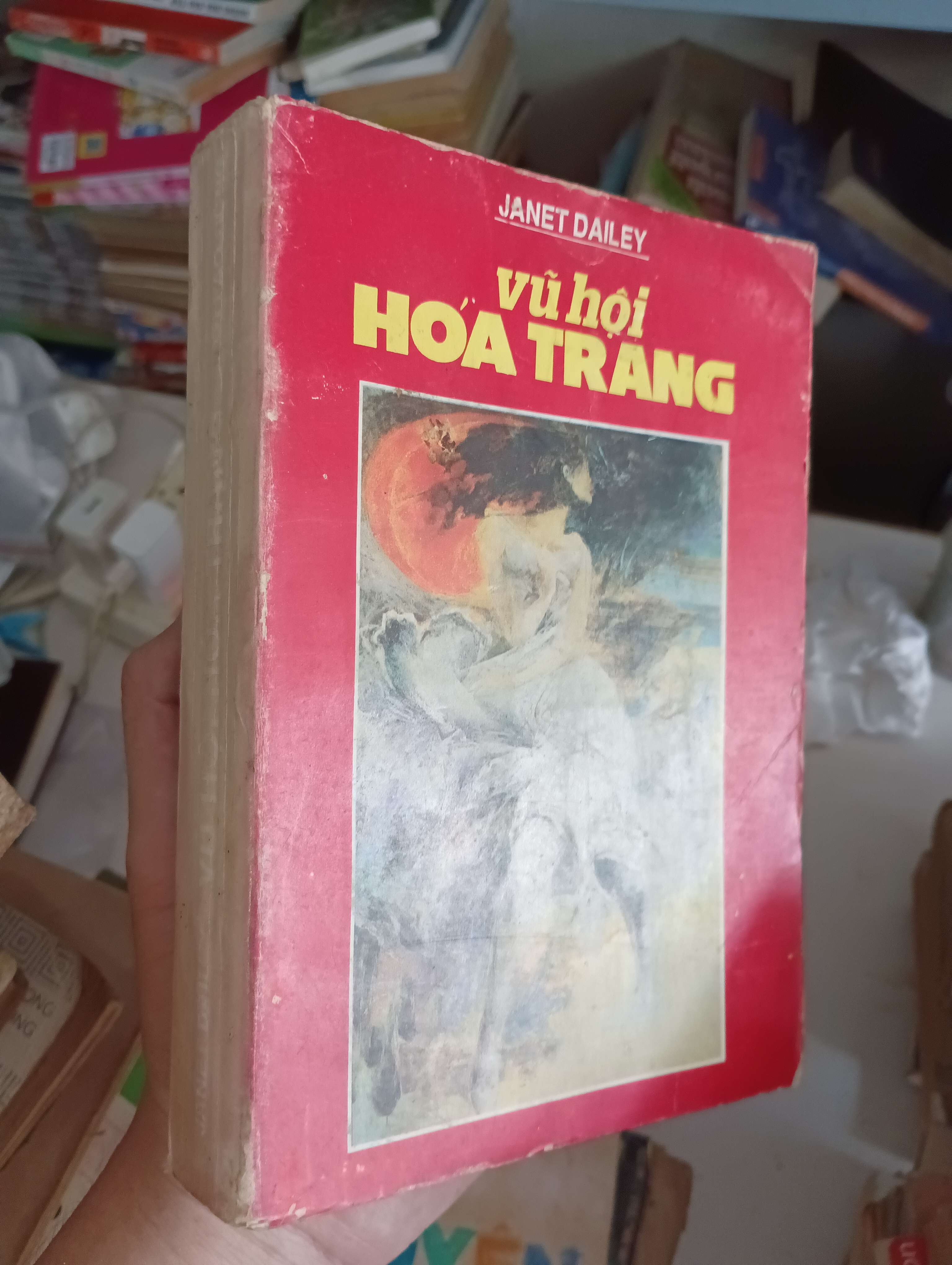Vũ hội hóa trang - Janet Dailey 1991 (Văn học nước ngoài) KSX