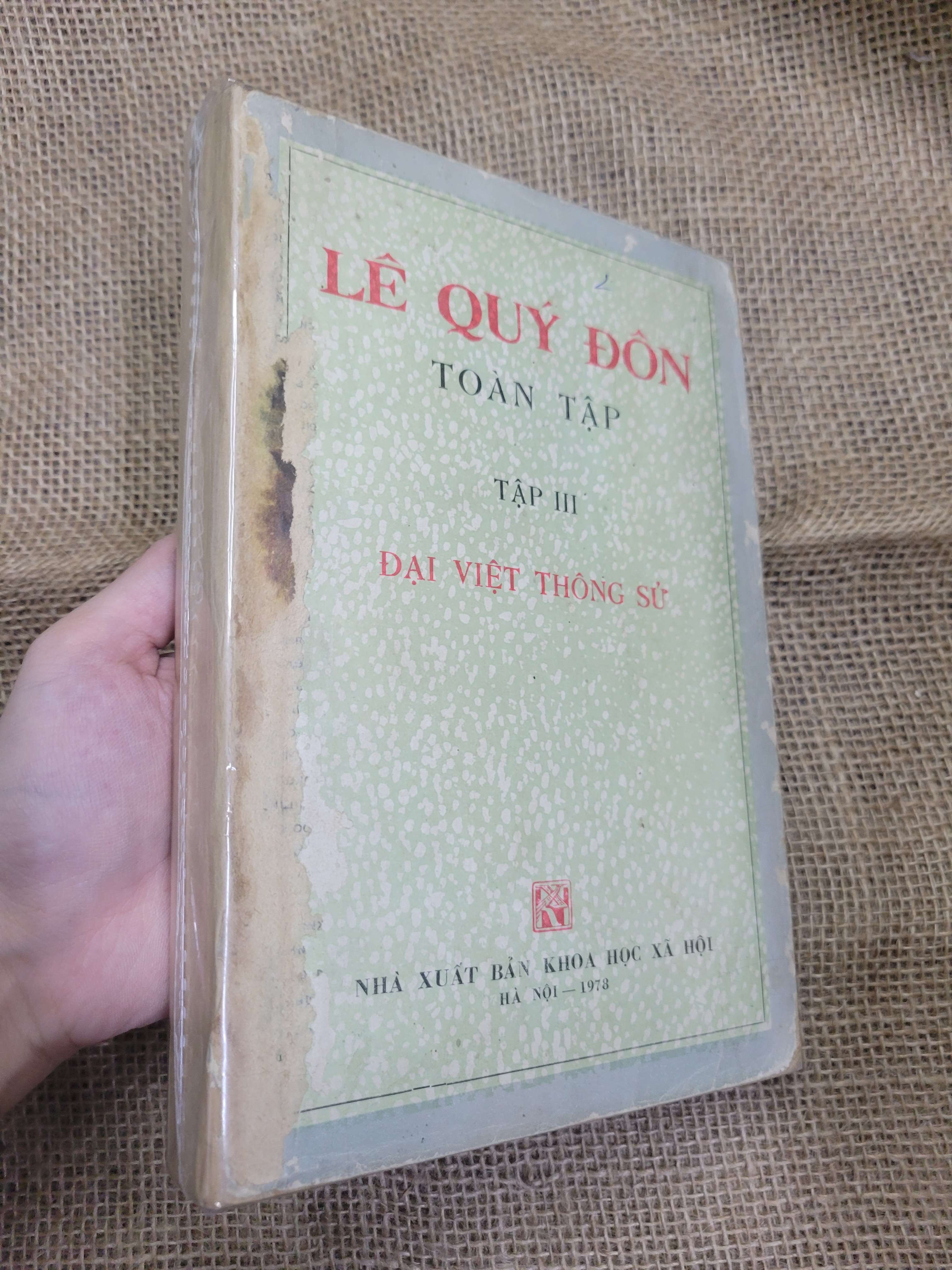 Lê Quý Đôn toàn tập tập 3: Đại Việt thông sử 1978 mới 70% tróc bìa, tróc gáy, bẩn bìa, ố (Lịch sử Việt Nam) SPP
