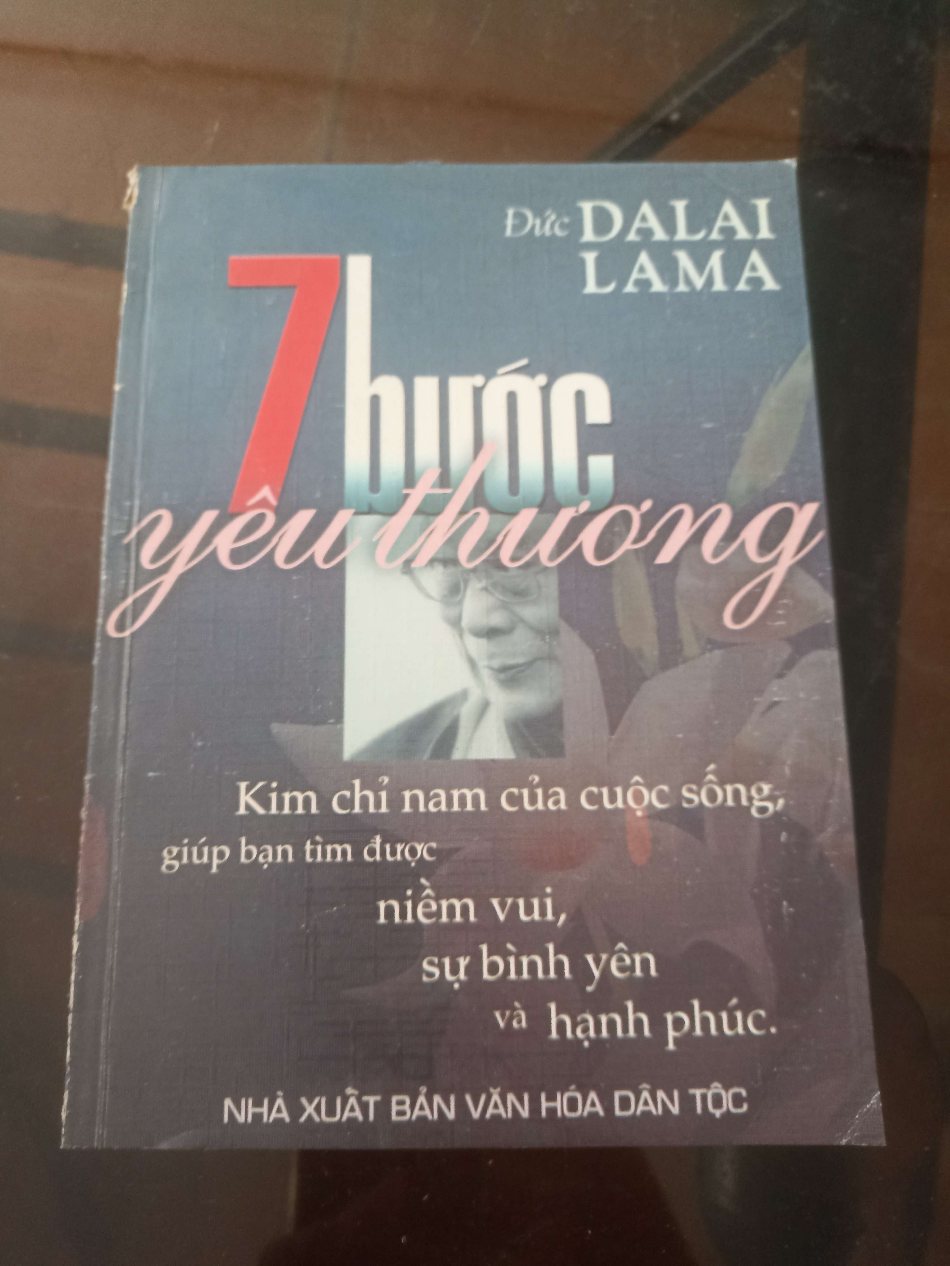 7 bước yêu thương - Đức Đạt Lai Lạt Ma Mới 80% (Sách tôn giáo - tâm linh) VAVO