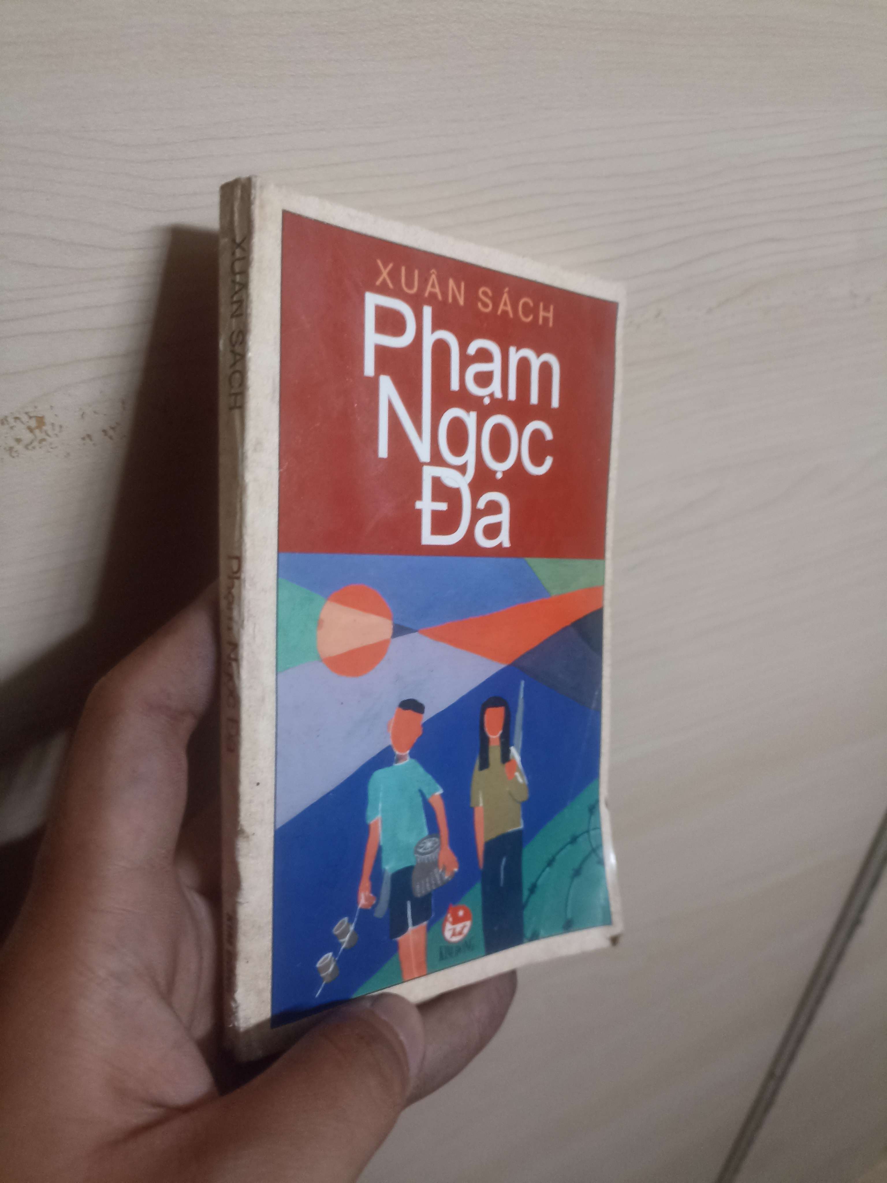 Phạm Ngọc Đa - Xuân Sách Mới 80% (Sách văn học) VAVO