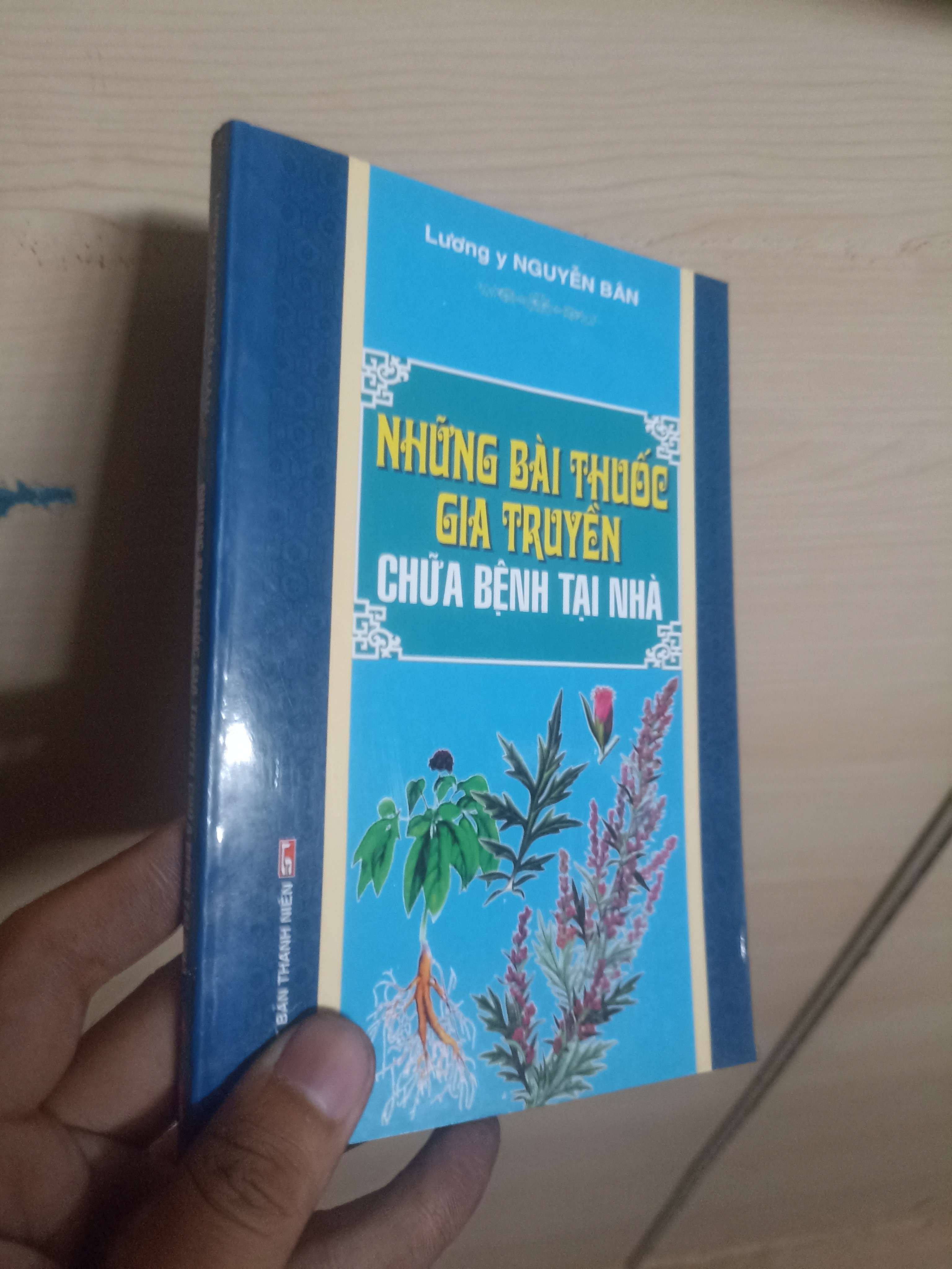 Những bài thuốc gia truyền chữa bệnh tại nhà Mới 80% (Sách Y học - Sức khỏe - Thể thao) VAVO