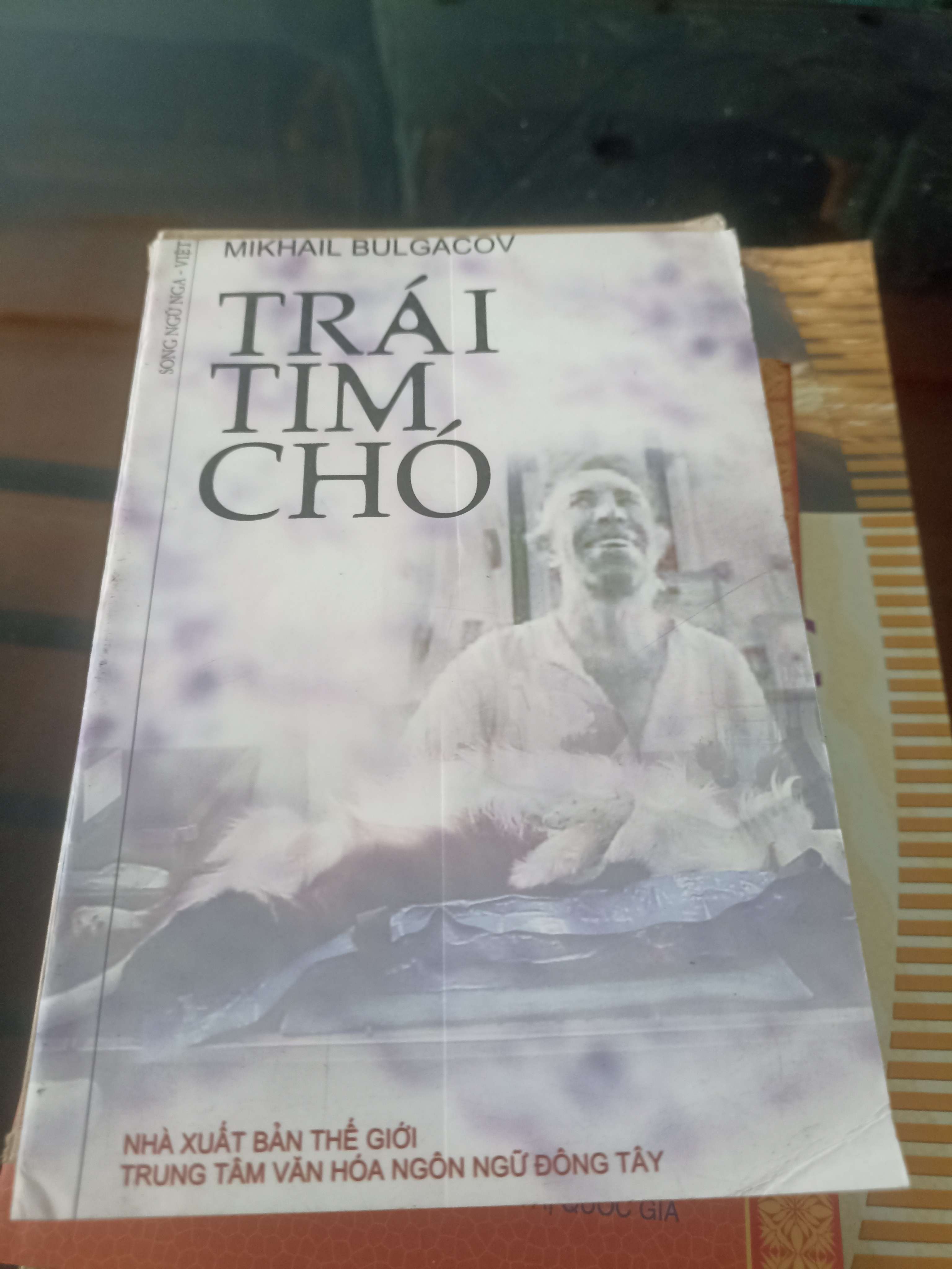 Trái tim chó - Mikhail Bulgacov Mới 80% (Sách văn học) VAVO