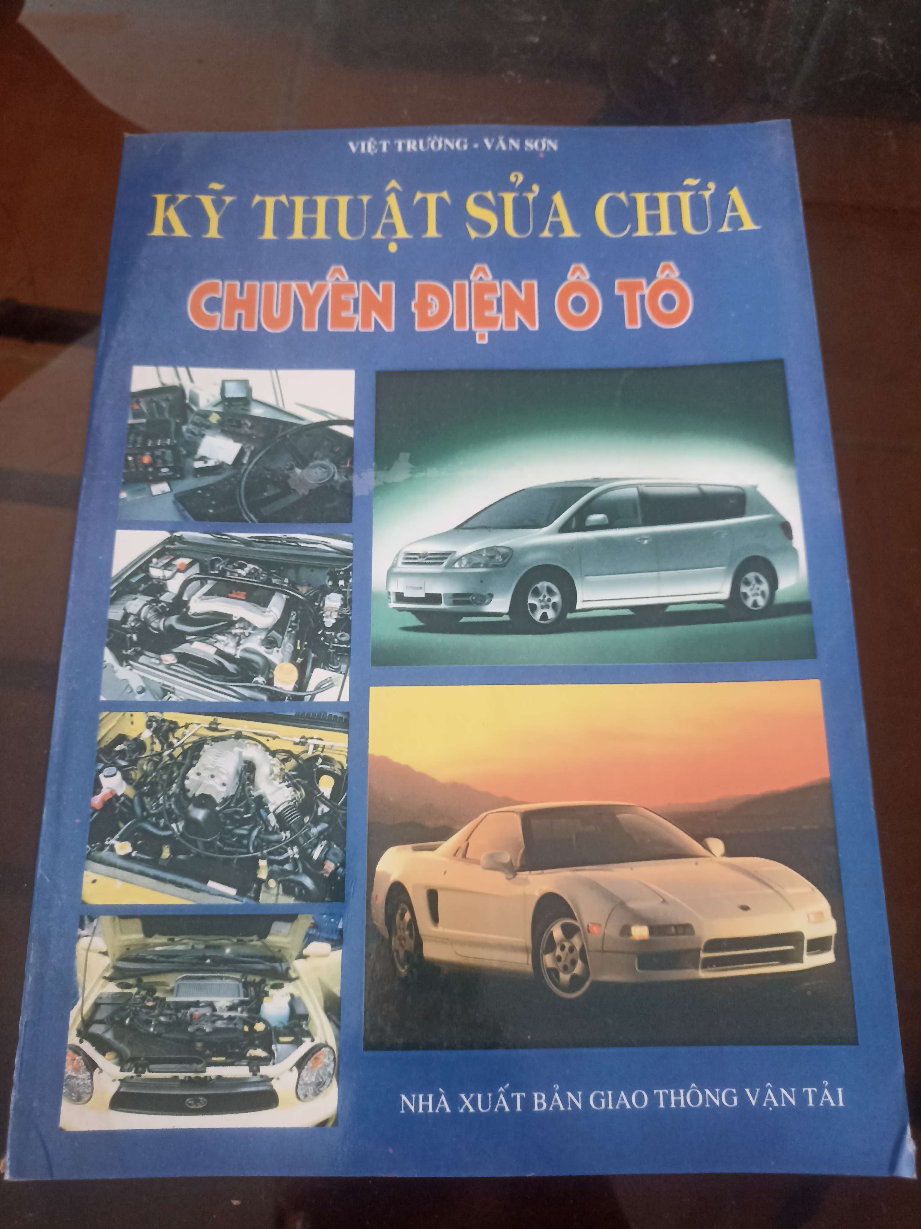 Kỹ thuật sửa chữa chuyên điện ô tô Mới 80% (Sách giáo khoa - giáo trình) VAVO