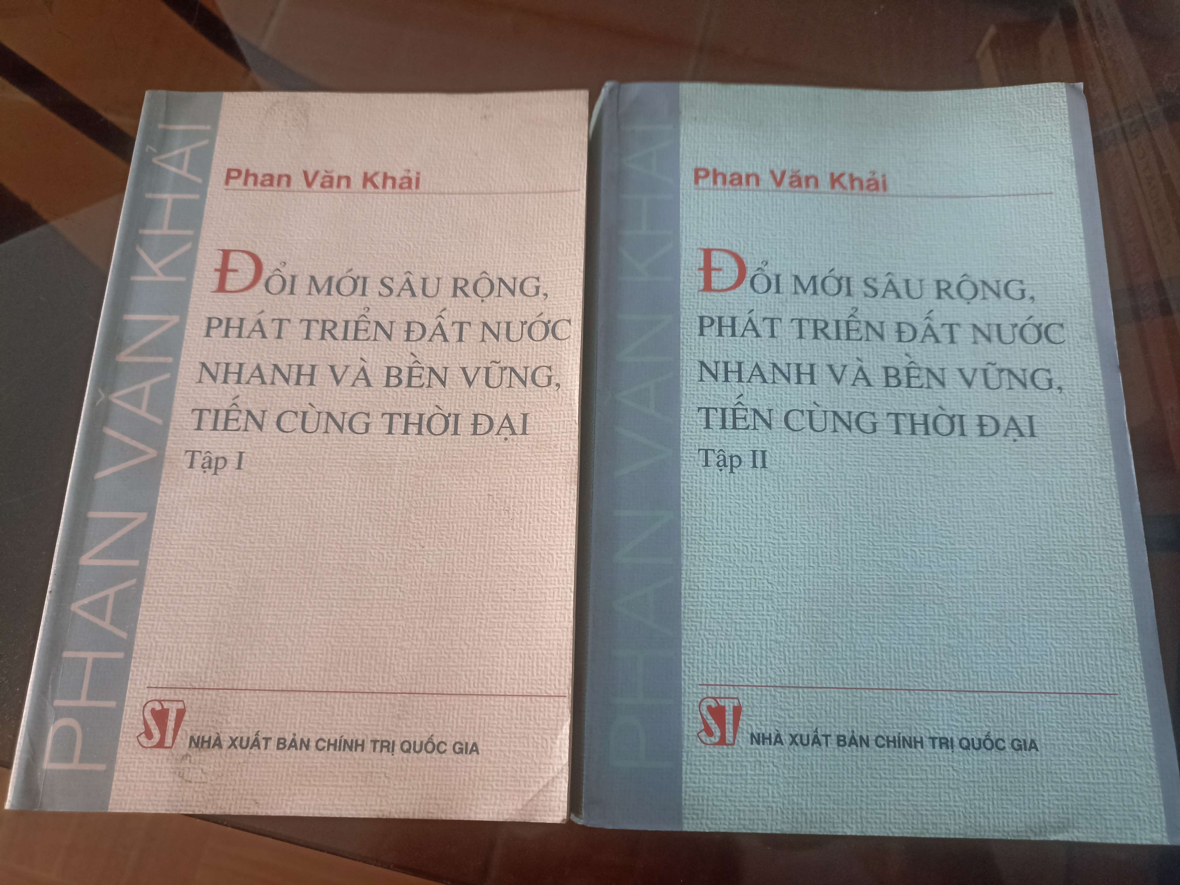 Đổi mới sâu rộng, Phát triển Đất nước - Phan Văn Khải (Bộ 2 tập) Mới 80% (Sách chính trị - pháp lý) VAVO