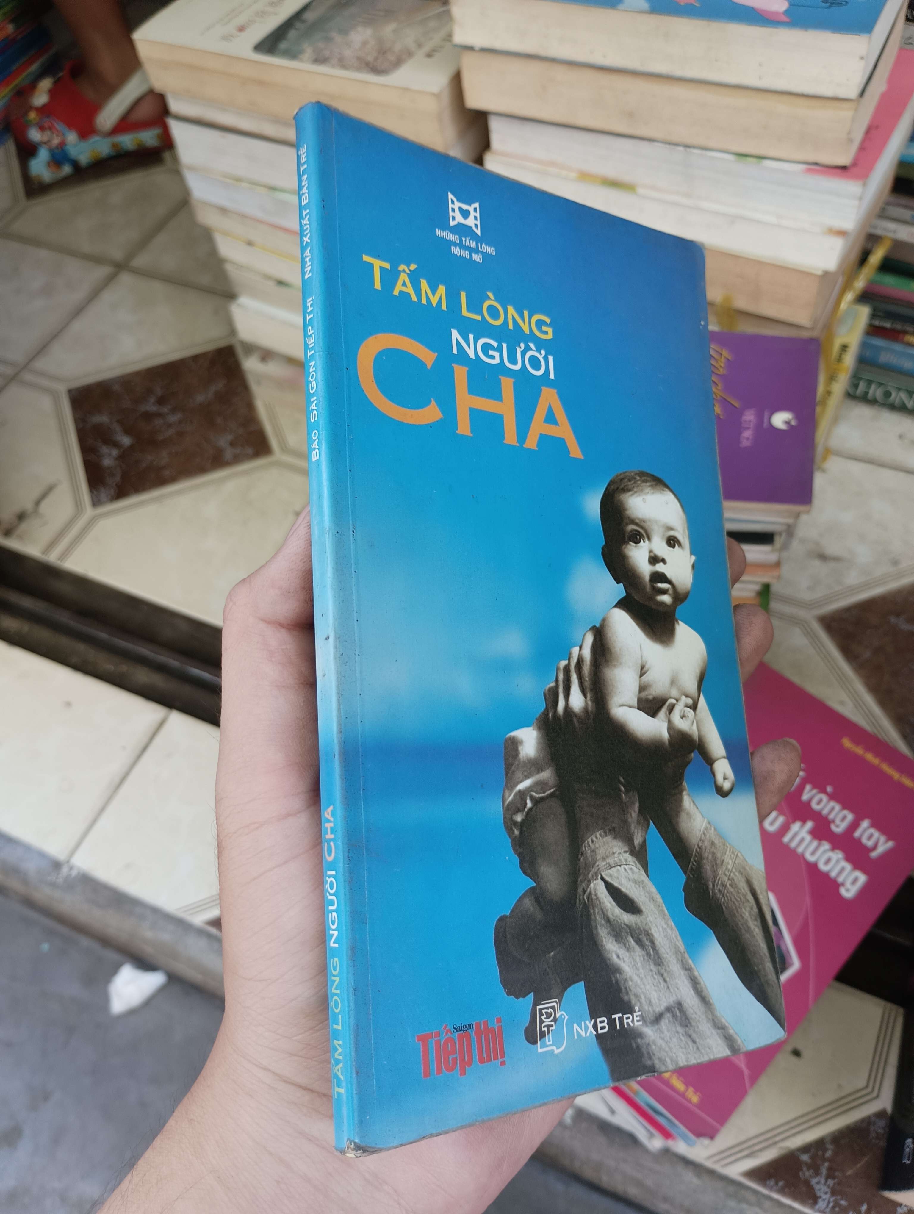 Tấm lòng người cha 2004 (Sách văn học) BGB