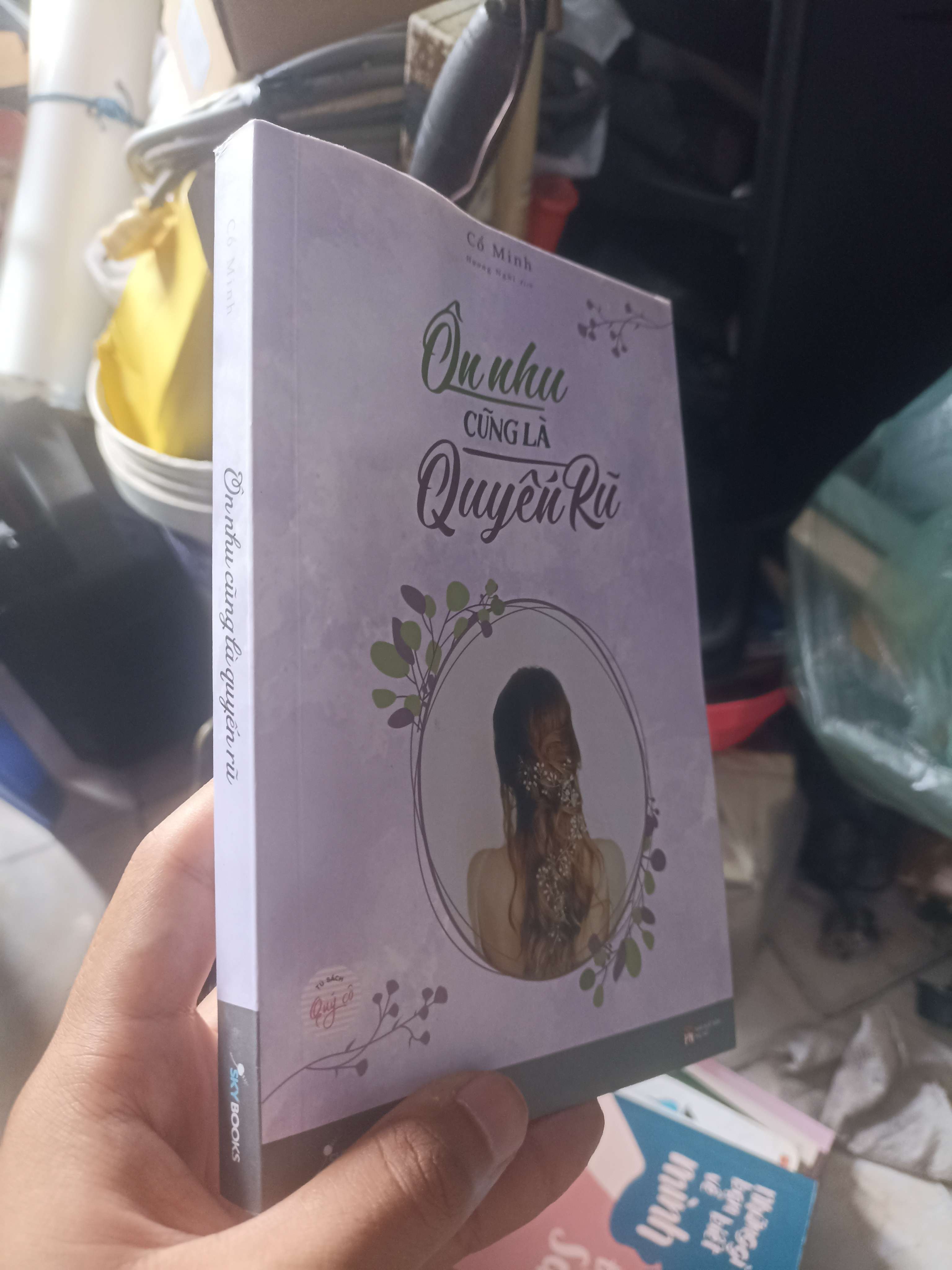 Ôn nhu cũng là quyến rũ - Cố Minh (Sách văn học) KSX