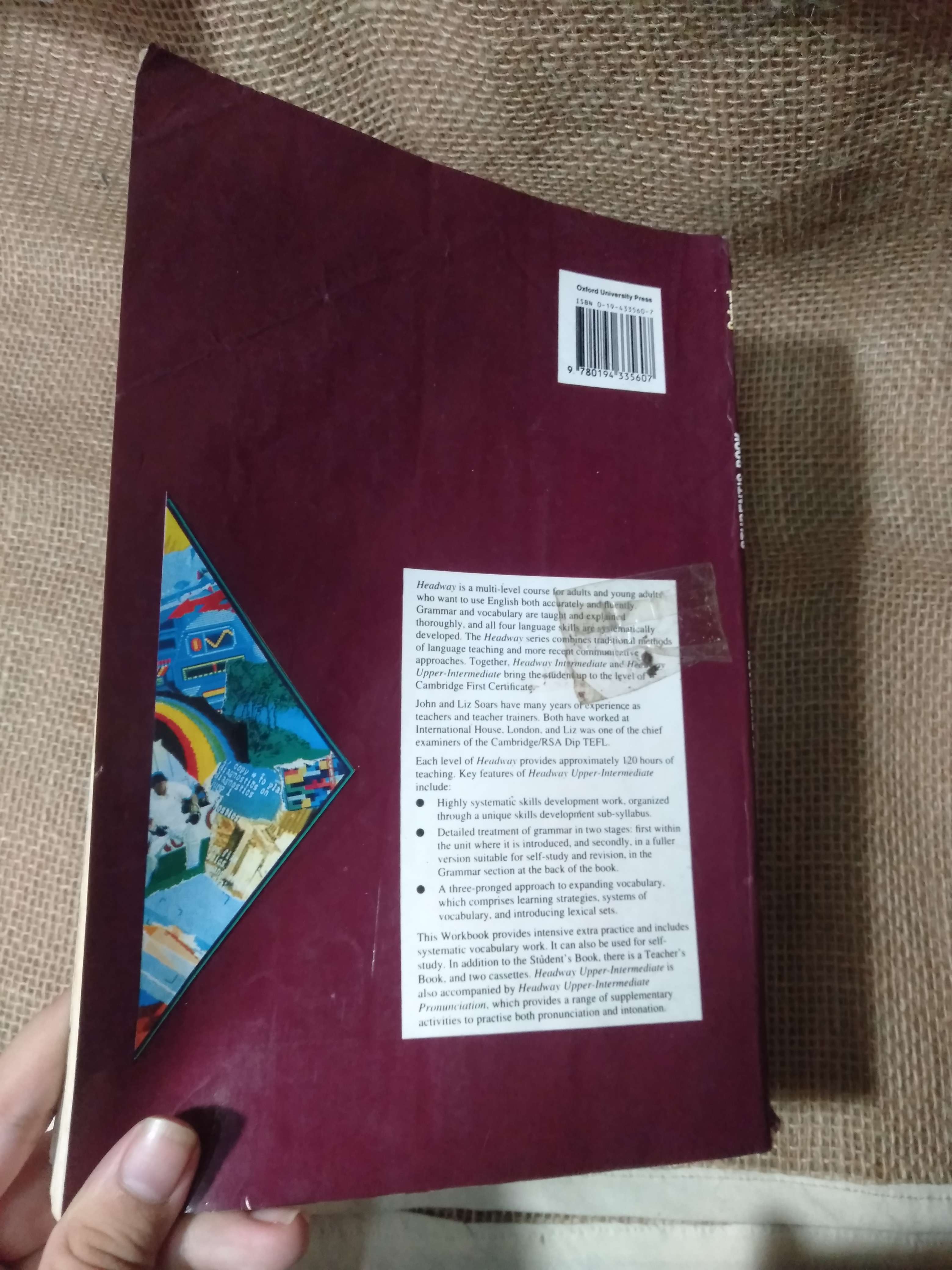 Headway: Student's Book (Elementary) — Liz & John Soars mới 70% ố (Sách học ngoại ngữ) HLSC