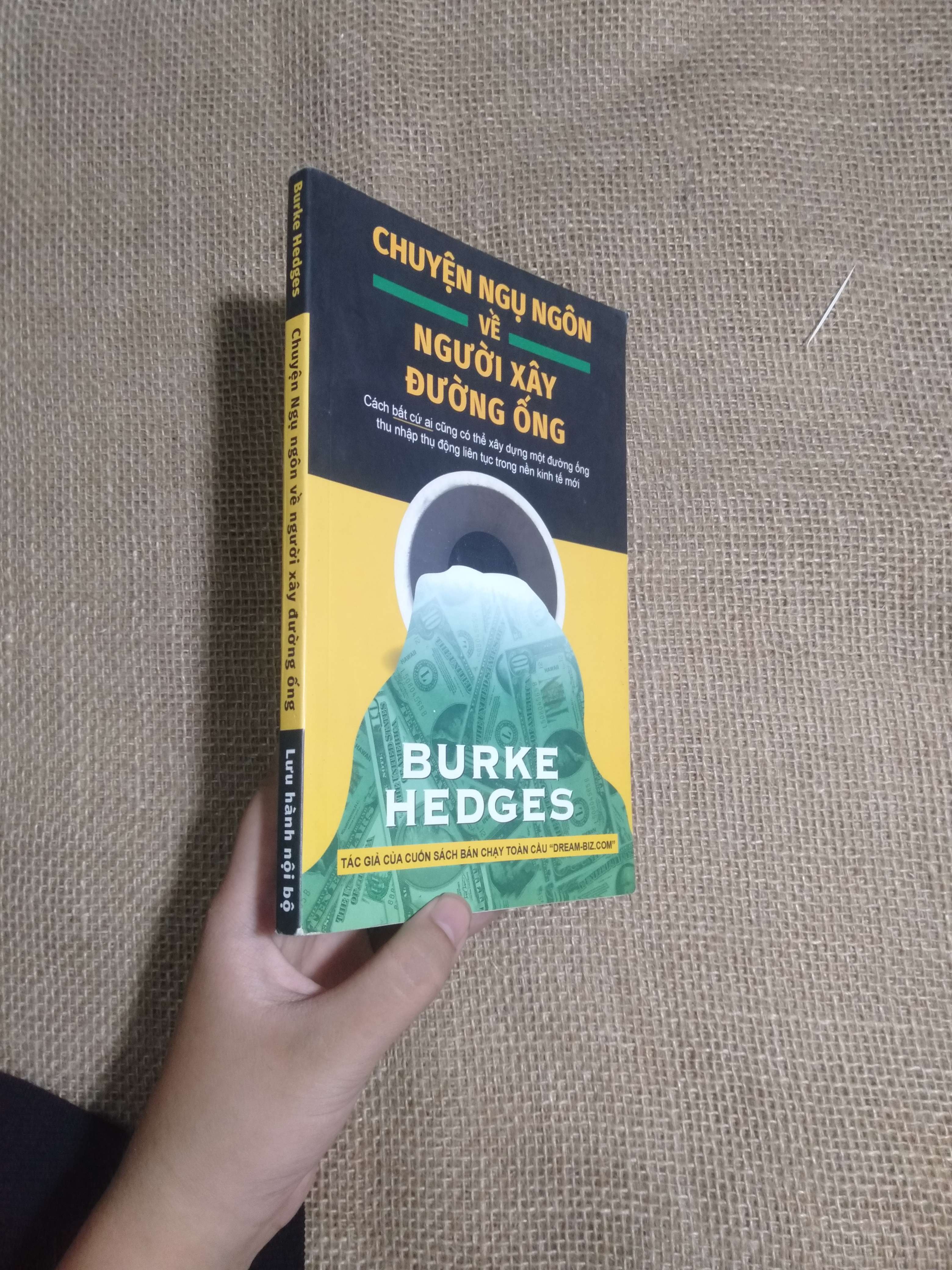 Chuyện ngụ ngôn về người xây đường ống - Burke Hedges 2021 mới 90% (Kinh doanh - Marketing) HCM