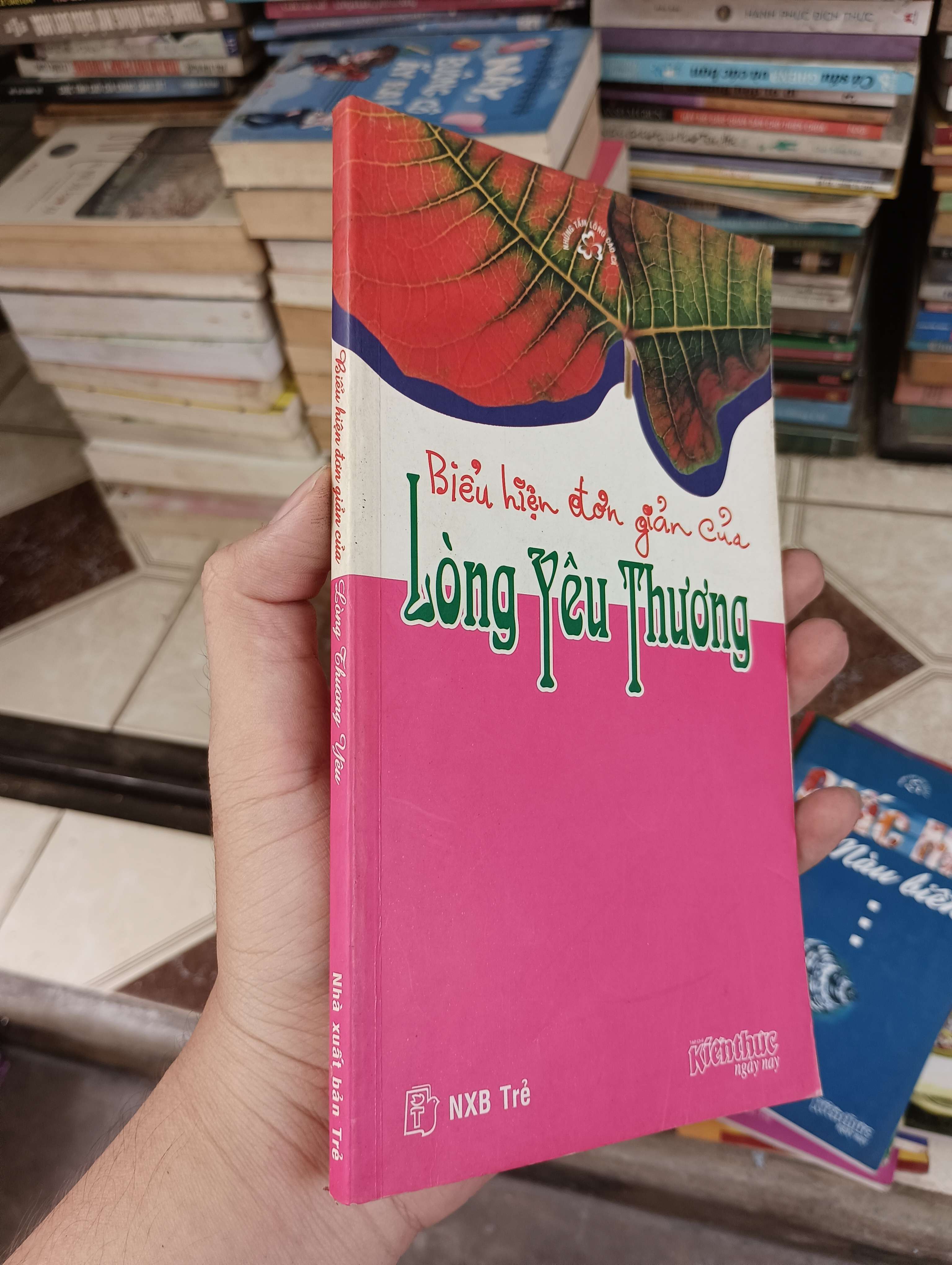 Biểu hiện đơn giản của lòng yêu thương 2004 (Kỹ năng sống) BGB