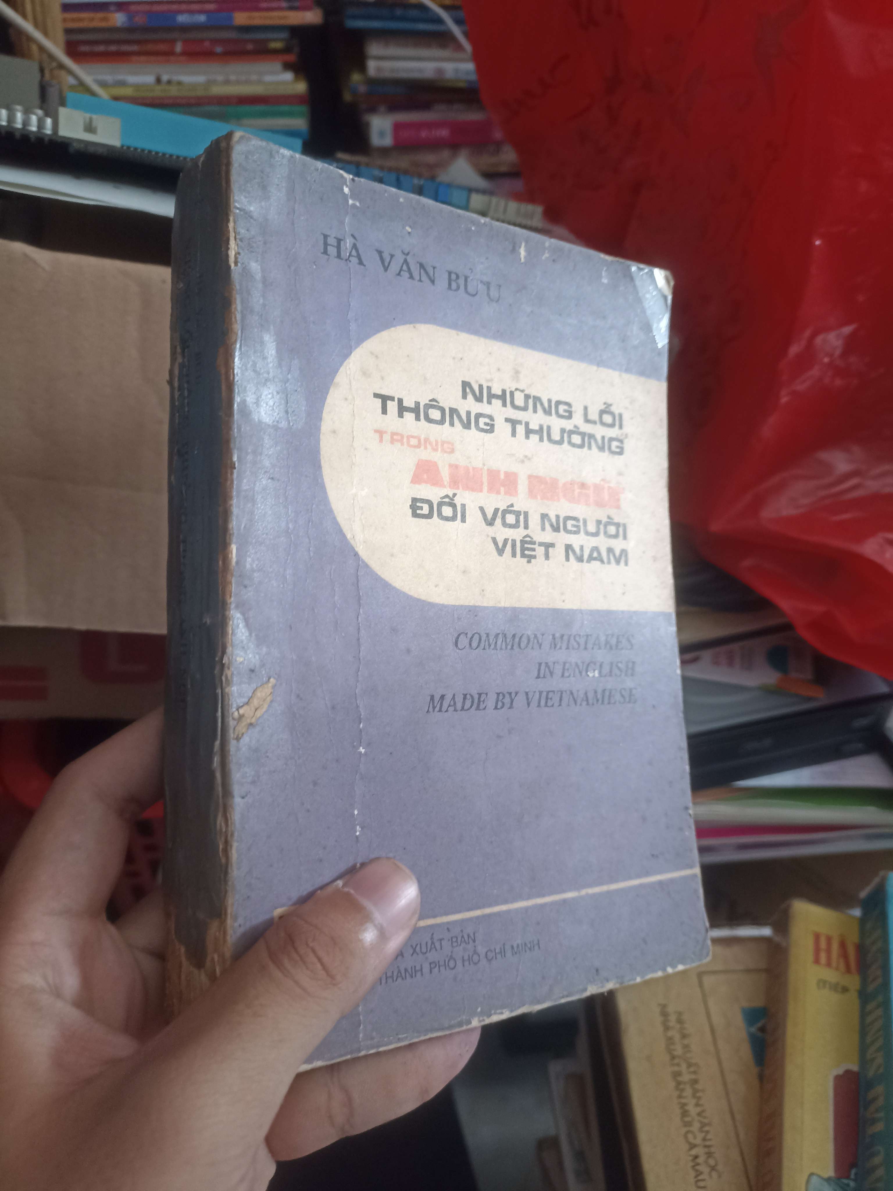 Những Lỗi Thông Thường Trong Anh Ngữ Đối Với Người Việt Nam (Common Mistakes in English Made by Vietnamese) - Hà Văn Bửu (Sách học ngoại ngữ) KSX