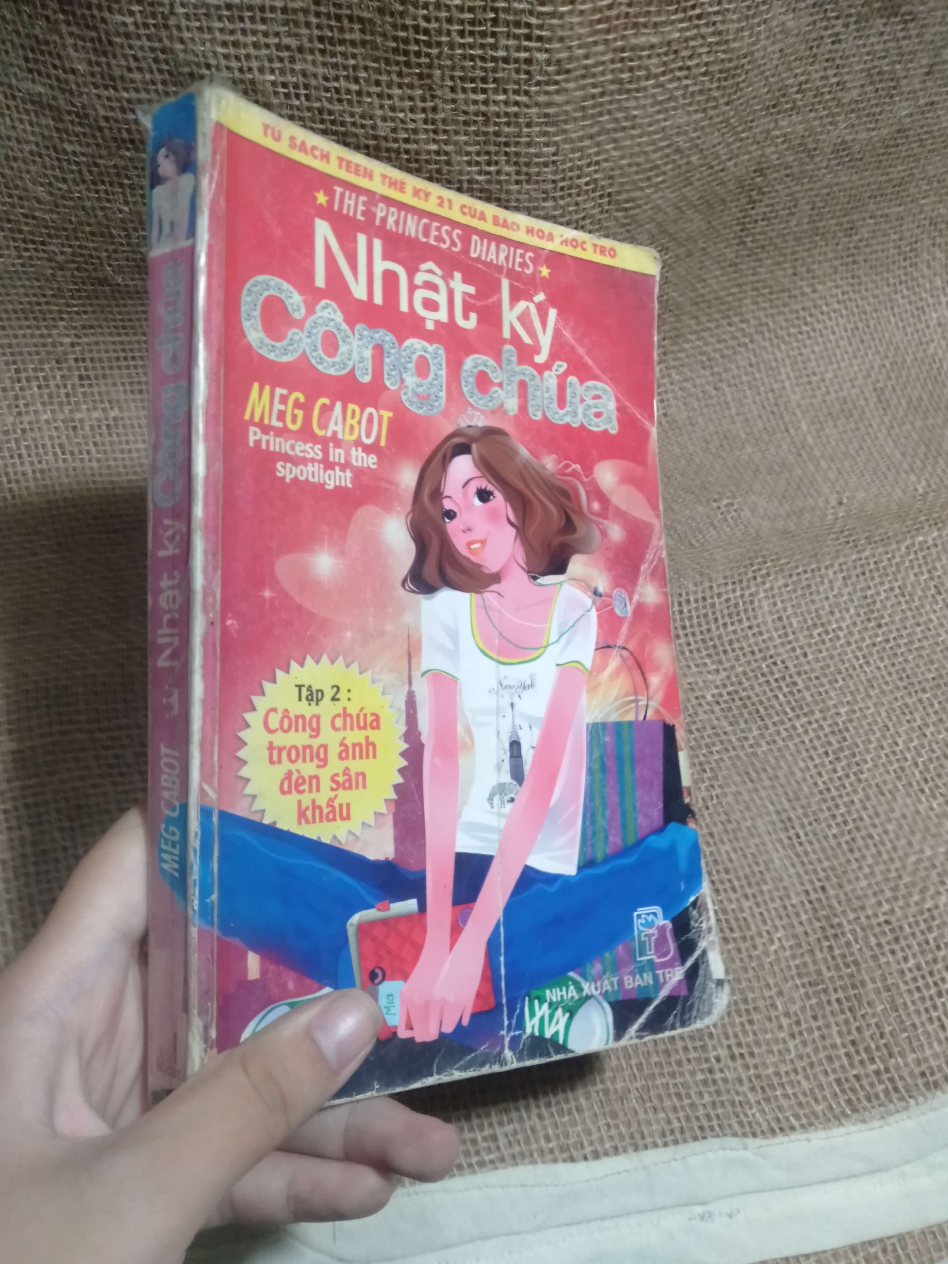 Nhật kí công chúa - Meg Cabot 2008 mới 80% móp góc , có chữ kí (Tiểu Thuyết) HLSC