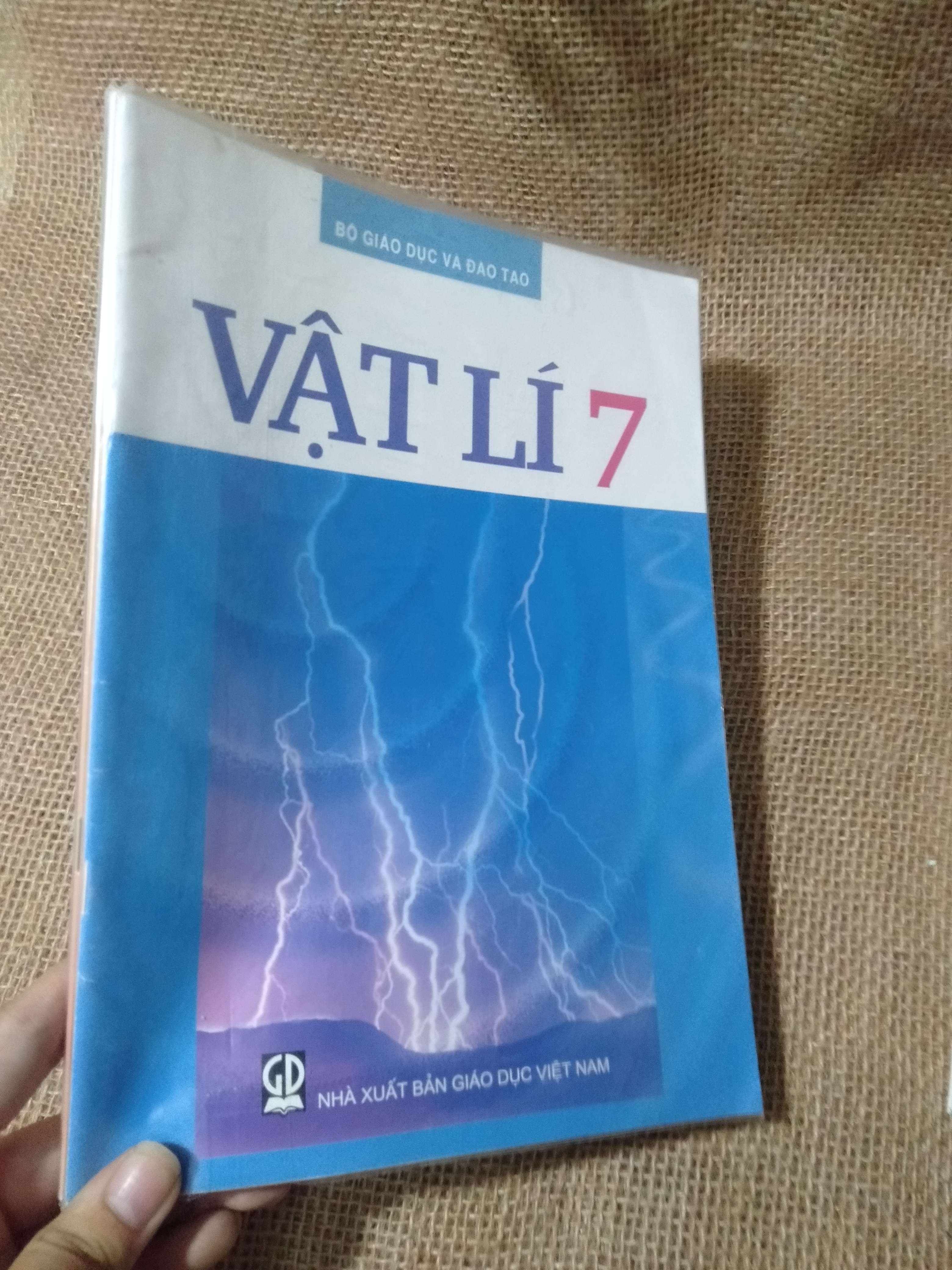 Bộ sách Vật lí 7 (Sách giáo khoa & Bài tập) — Nguyễn Đức Thâm bộ 2 quyển 2018 mới 90% ố nhẹ (Tham khảo - luyện thi) HLSC