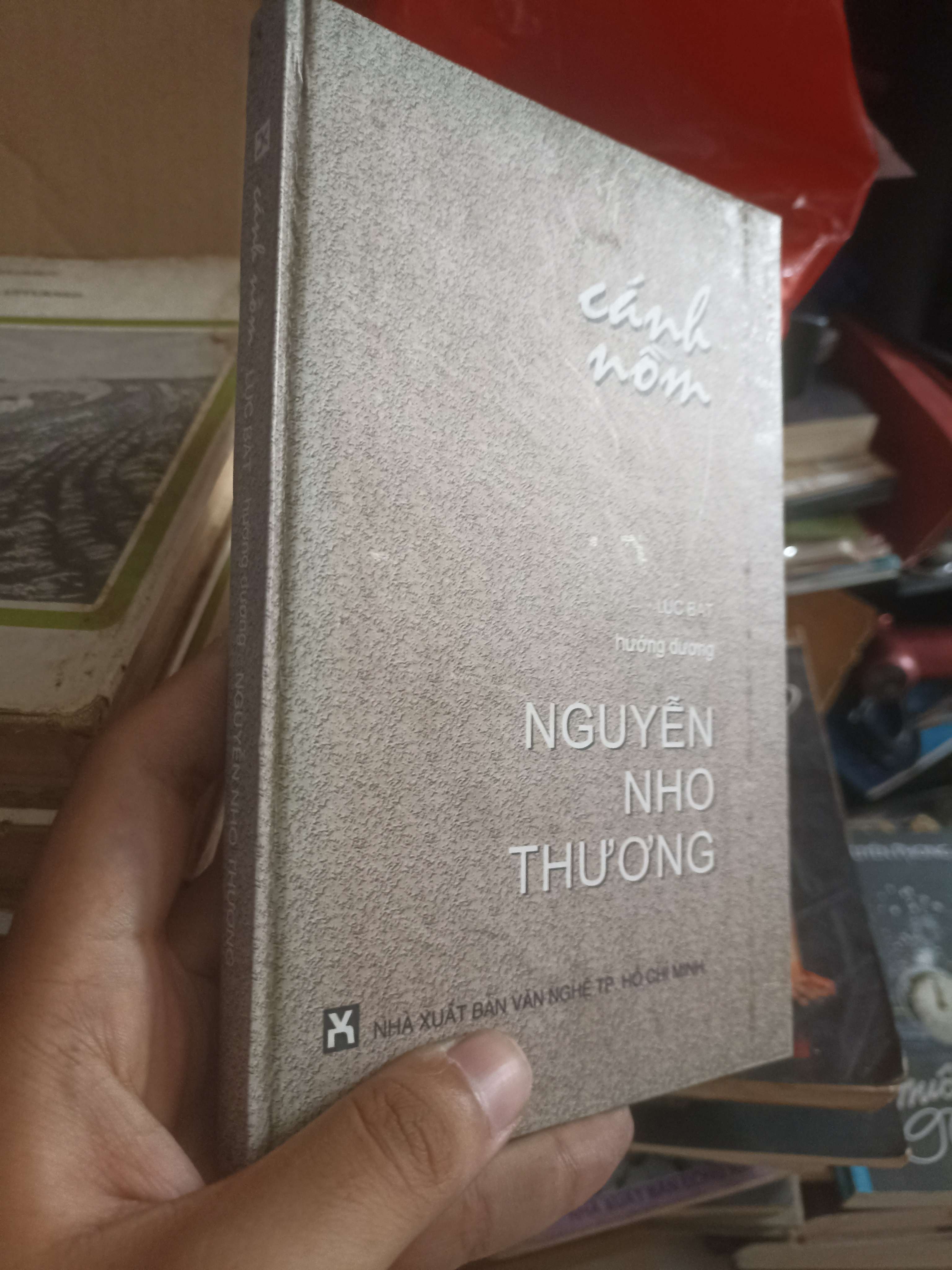 Cánh nồm hướng dương (thơ Lục bát) - Nguyễn Nho Thương (Sách văn học) KSX
