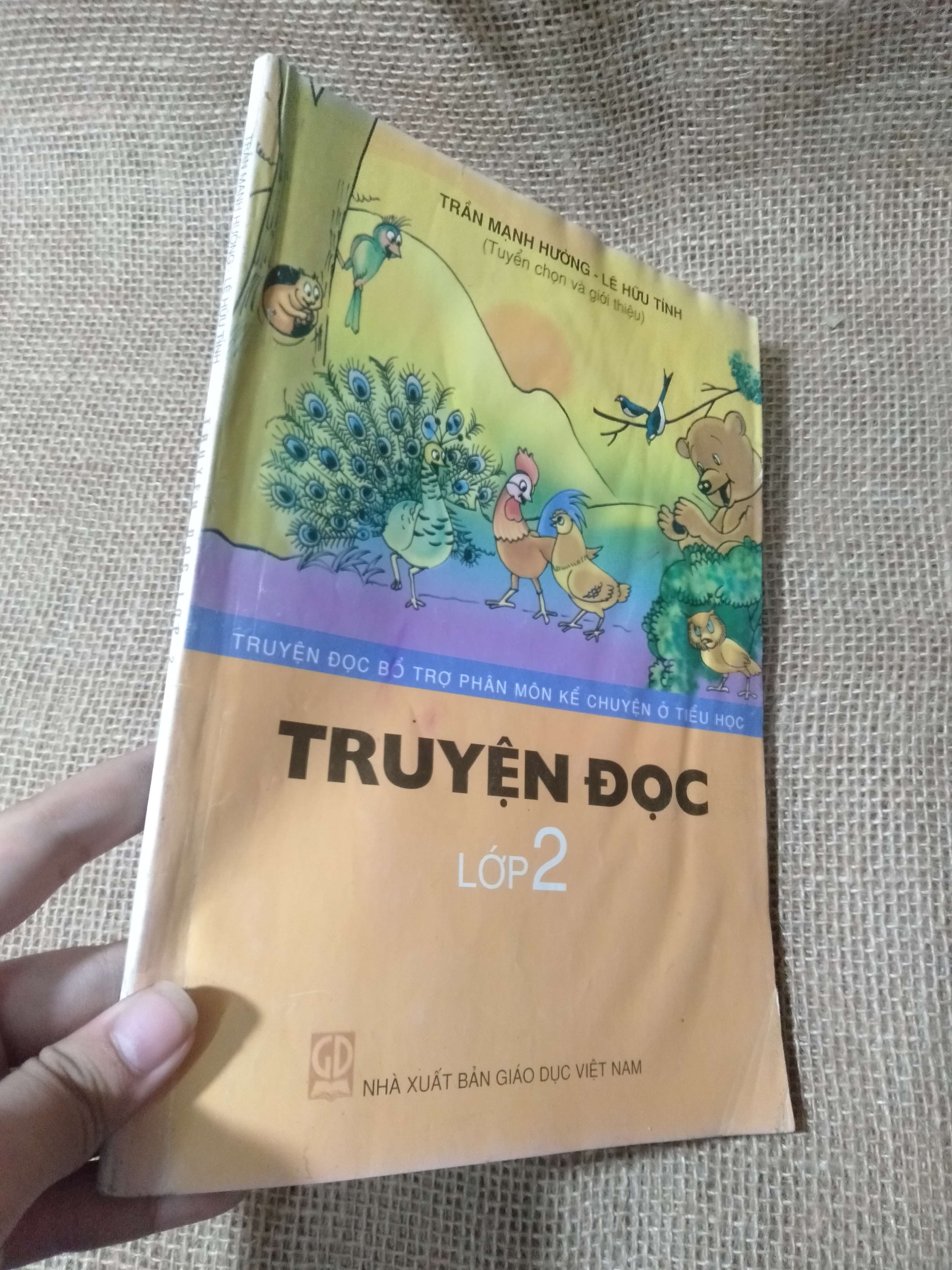 Truyện đọc lớp 2 — Trần Mạnh Hưởng, Lê Hữu Tỉnh 2018 mới 80% (Sách truyện) HLSC