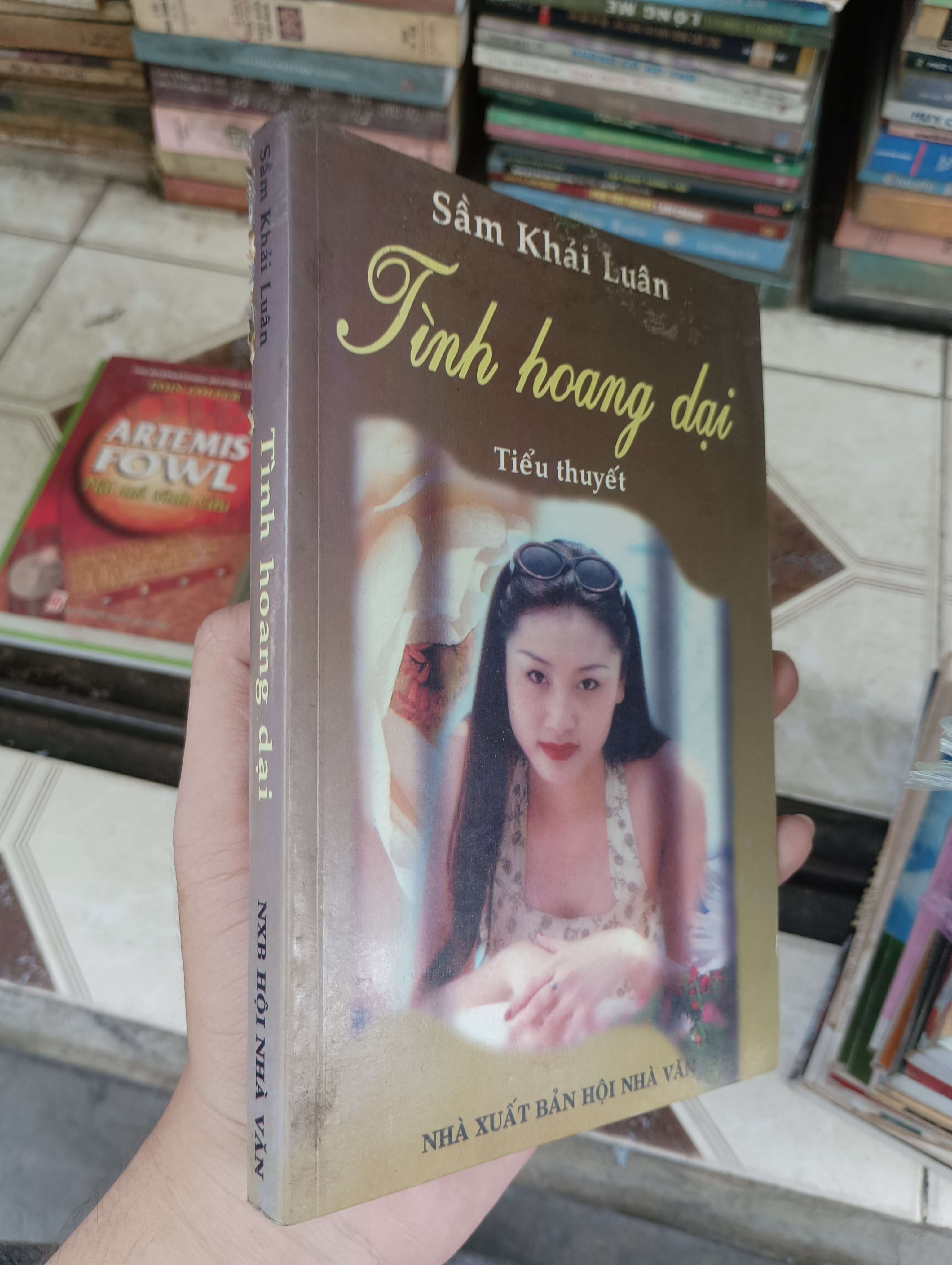 Tình hoang dại - Sầm Khải Luân 2004 (Tiểu Thuyết) BGB