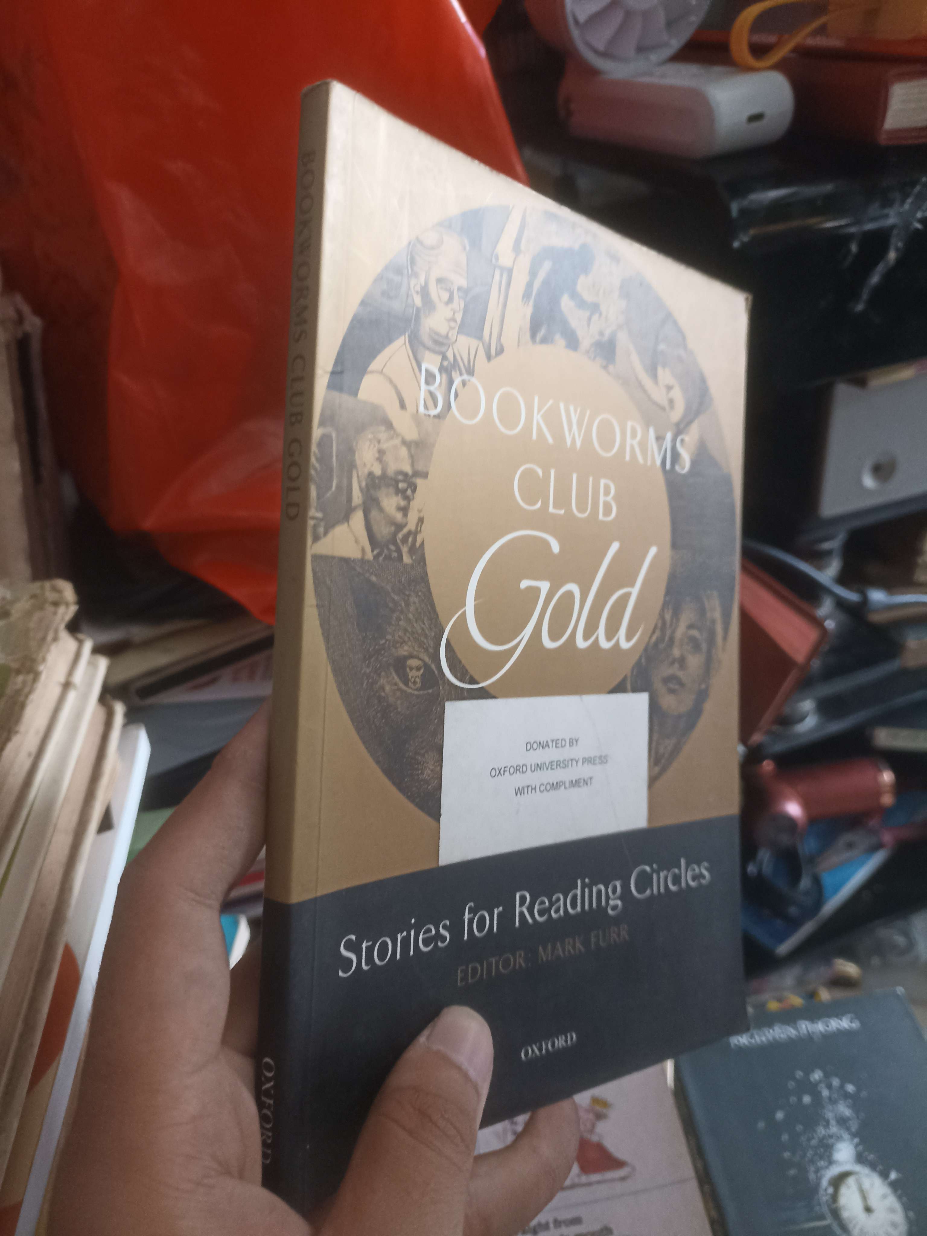 Bookworms Club Gold: Stories for Reading Circles - Mark Furr (Sách học ngoại ngữ) KSX