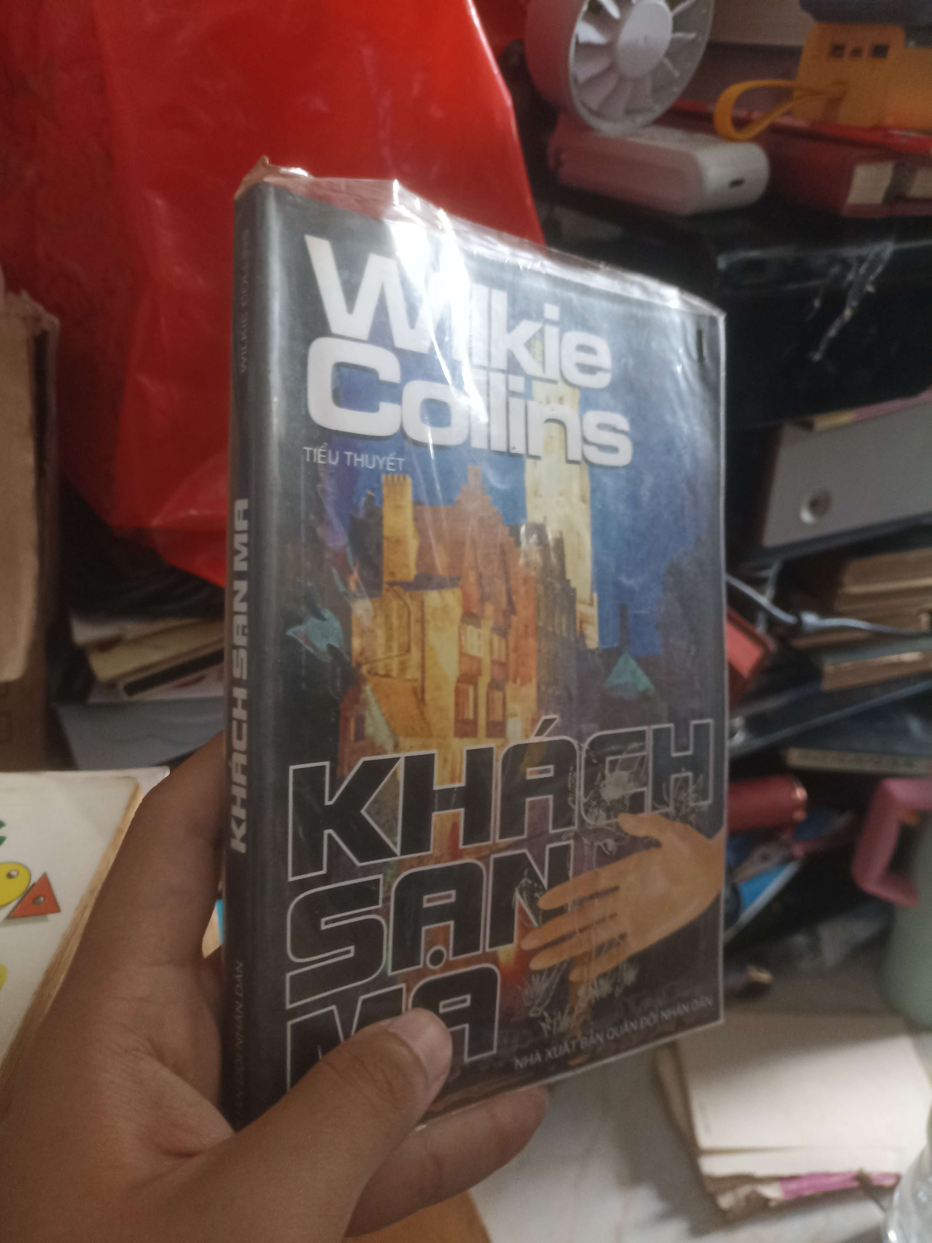 Khách sạn ma - Wilkie Collins (Tiểu Thuyết) KSX