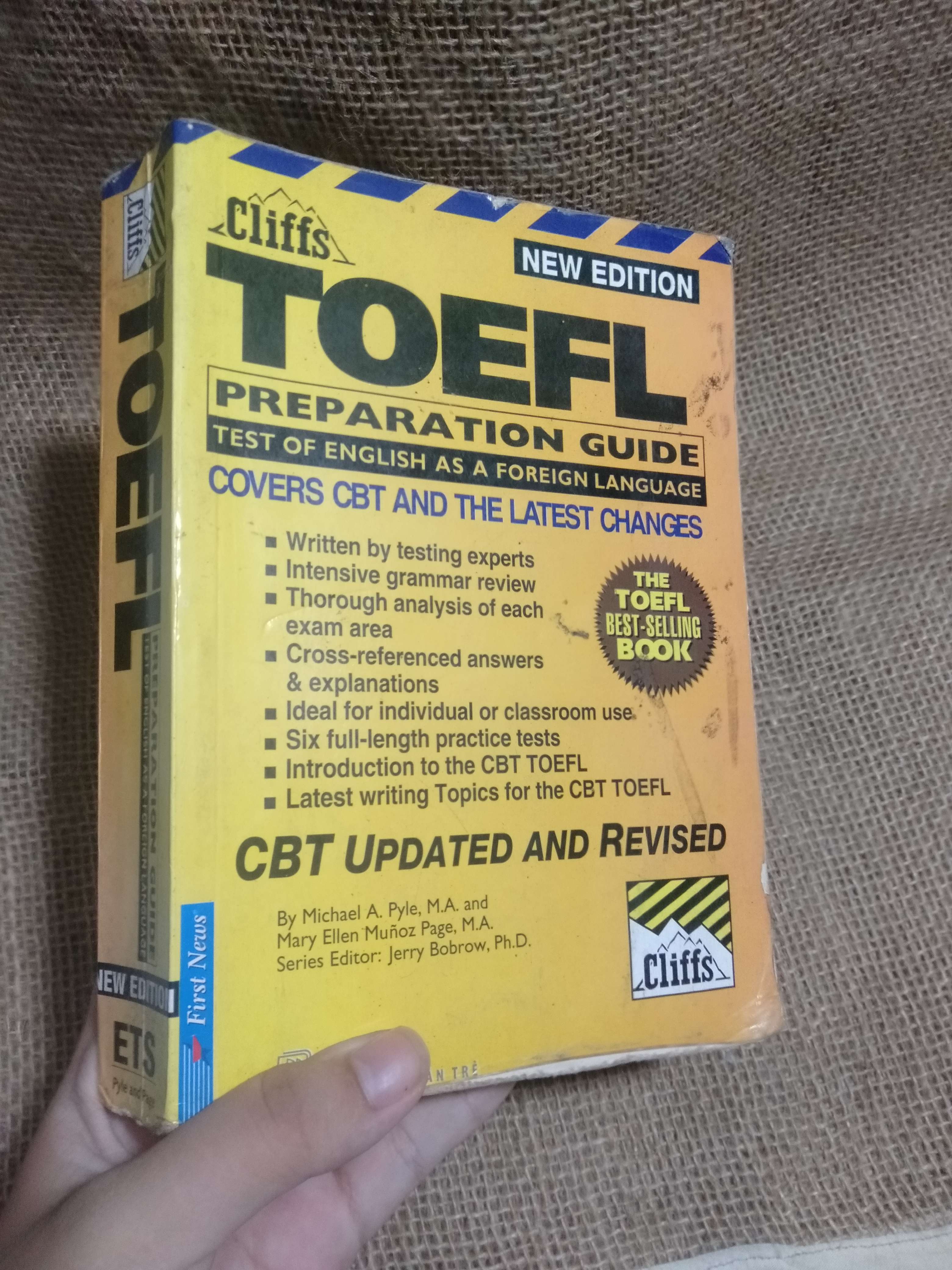 TOEFL preparation guide - Michael A. Pyle, Mary Ellen Muñoz Page 2013 mới 80% ố ,thấm nước nhẹ (Sách học ngoại ngữ) HLSC