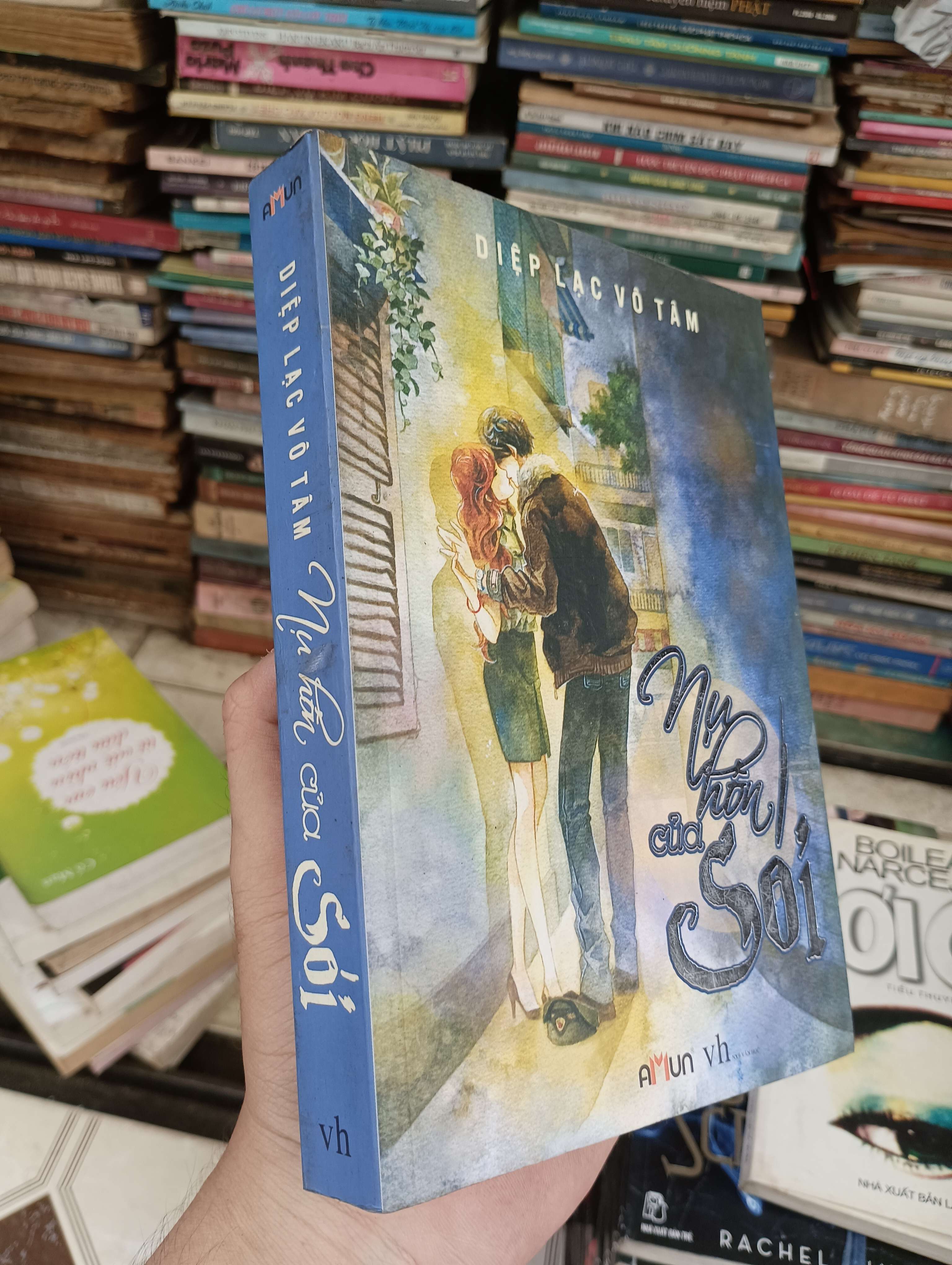 Nụ hôn của sói - Diệp Lạc Vô Tâm 2013 (Tiểu Thuyết) BGB