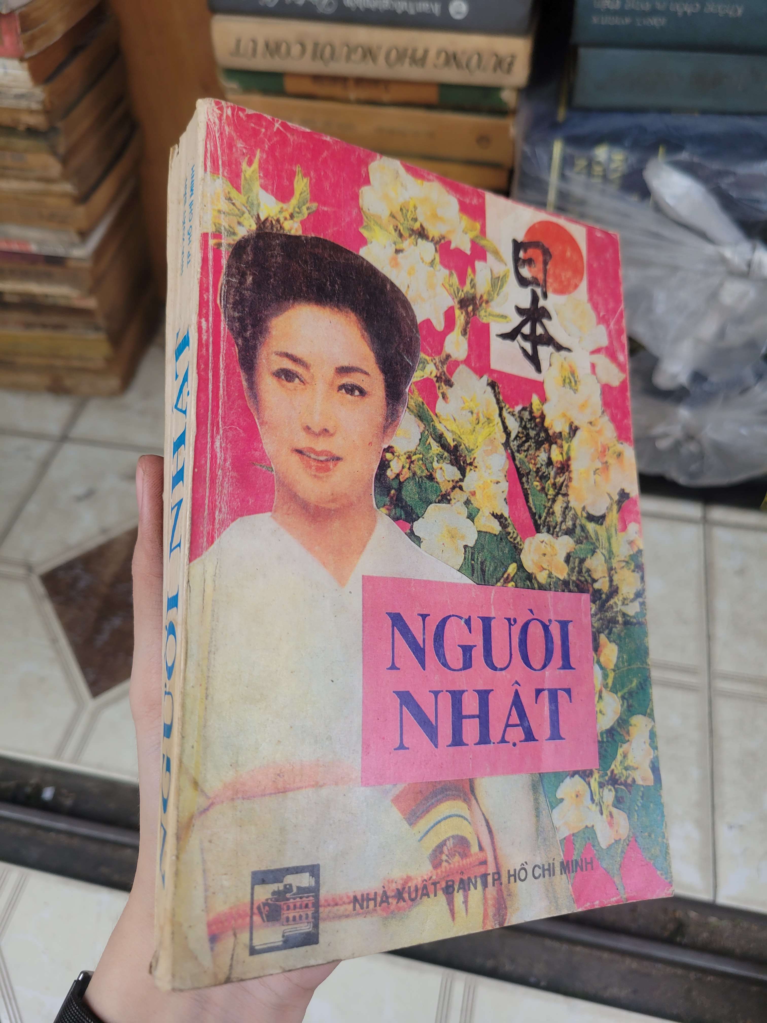 Người Nhật 1991mới 70% ố, bẩn bìa, tróc bìa (Sách kiến thức tổng hợp) BGB