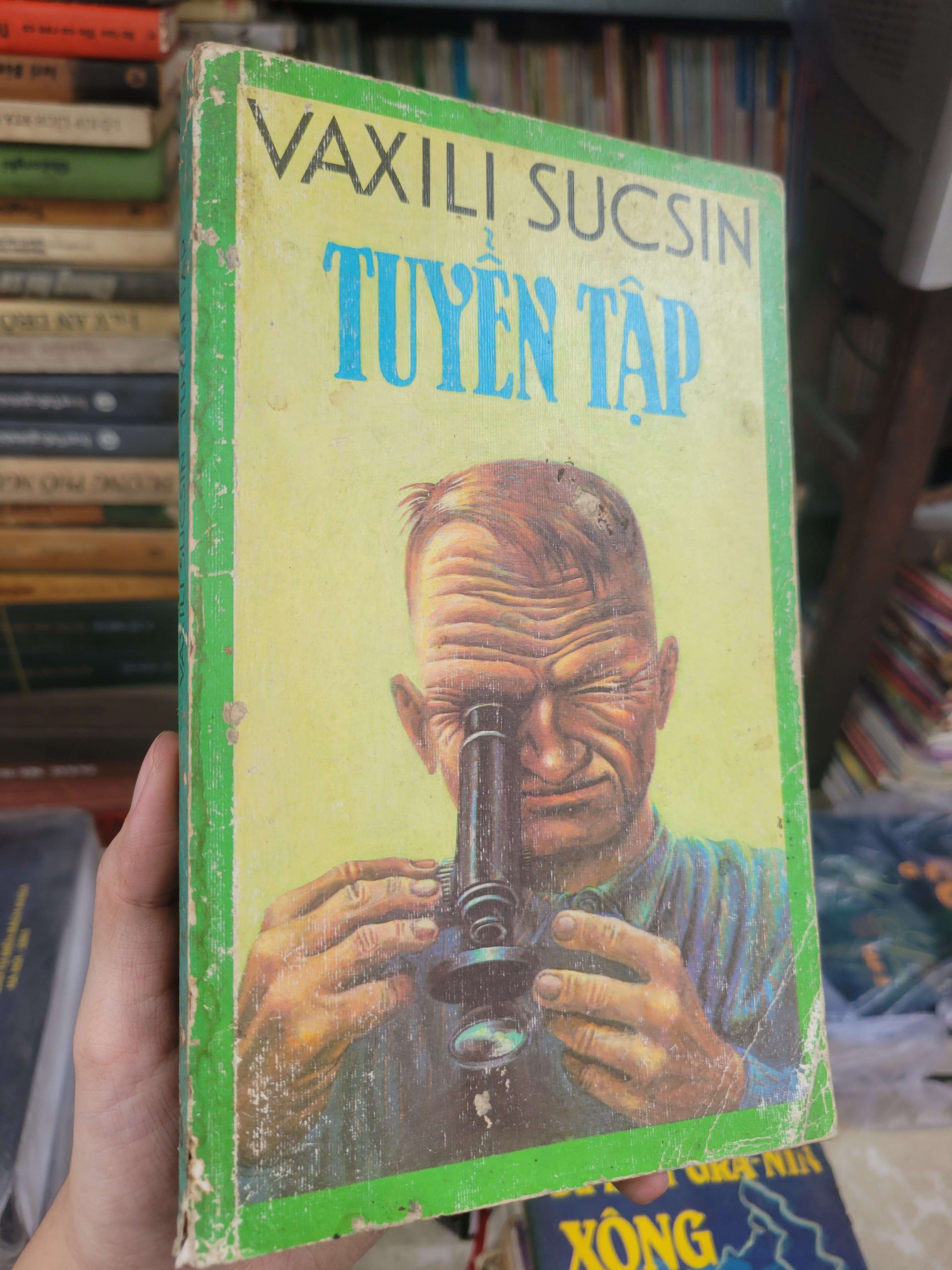 Tuyển tập - Vaxili Sucsin 1989 mới 60% bẩn bìa, ố, có chữ viết, bung bìa, bị mọt (Sách văn học) BGB