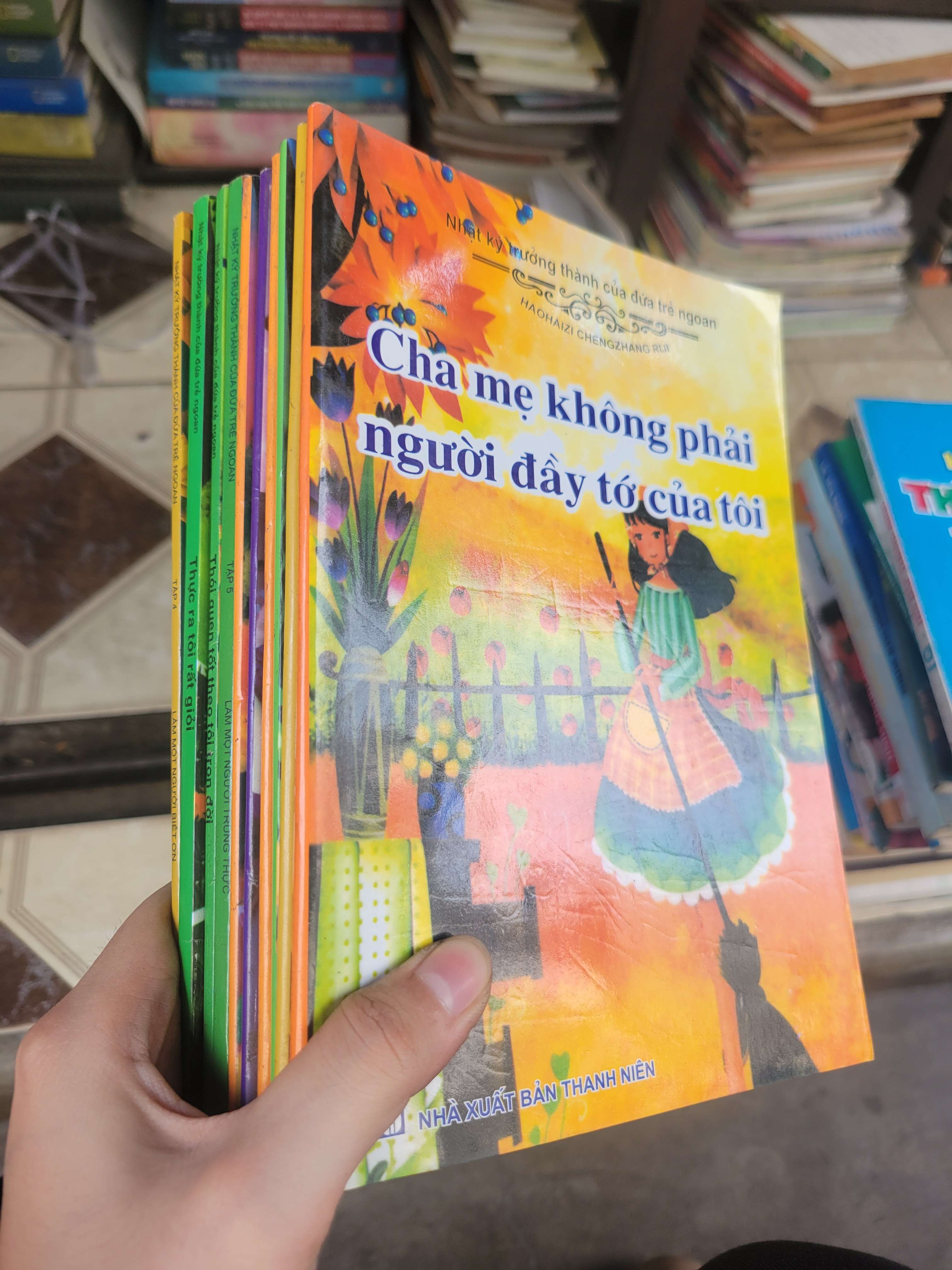 10 cuốn Nhật ký trưởng thành của đứa trẻ ngoan - Haohaizi Chengzhang Riji mới 80% bẩn bìa, ố (Sách kỹ năng) BGB