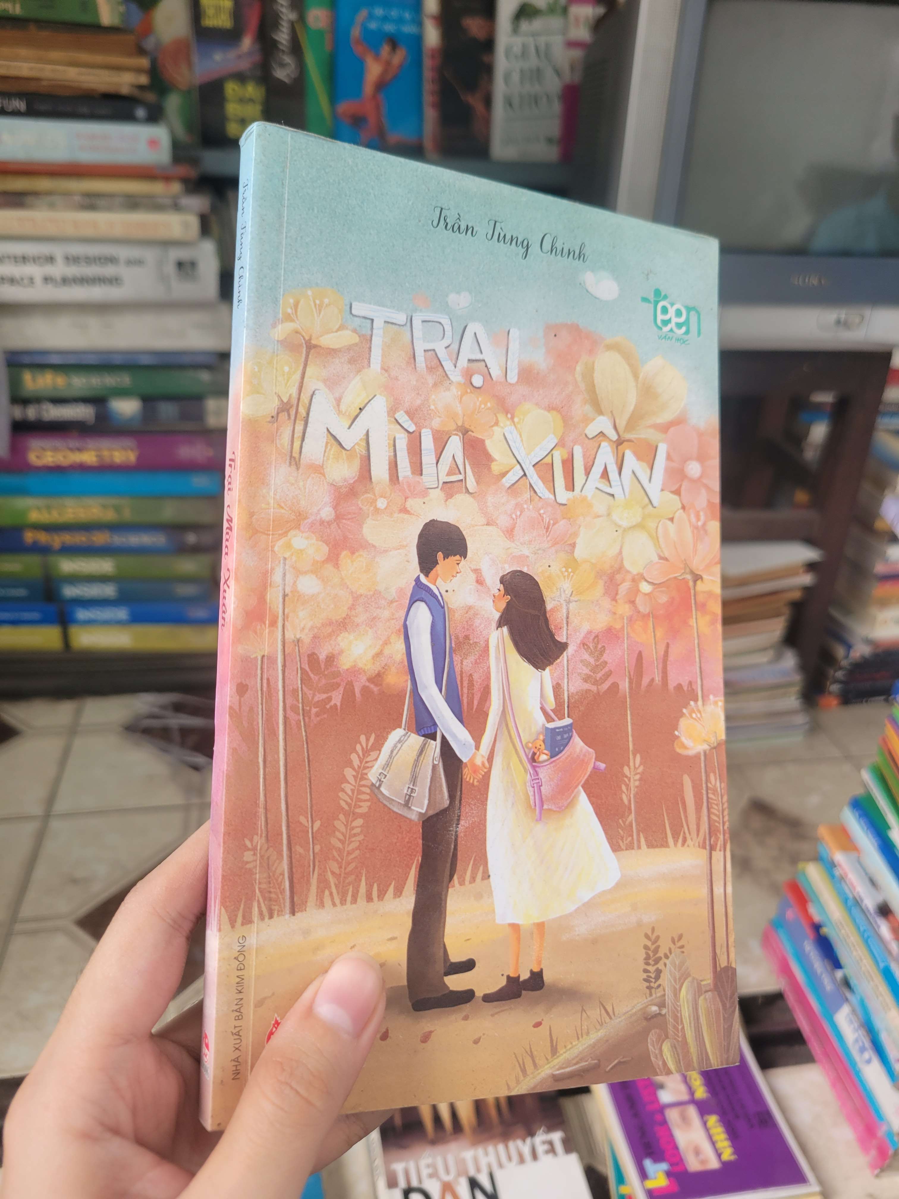 Trại mùa xuân - Trần Tùng Chinh 2017 mới 80% bẩn bìa, ố (Sách văn học) BGB