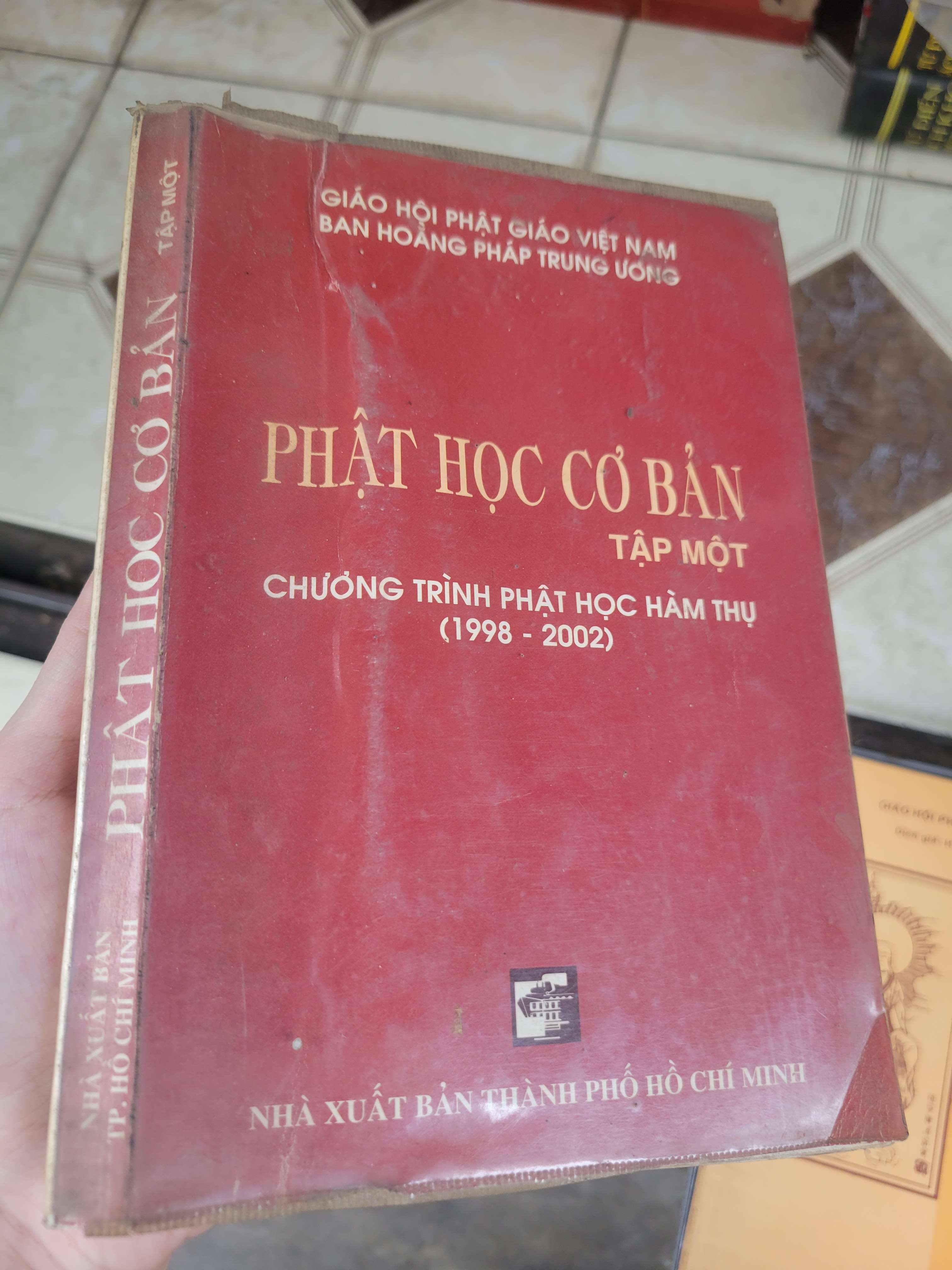 Phật học cơ bản tập một: Chương trình Phập học hàm thụ (1998-2002) 1999 mới 70% bẩn bìa, ố, có chữ viết, gạch chân (Sách tôn giáo - tâm linh) BGB