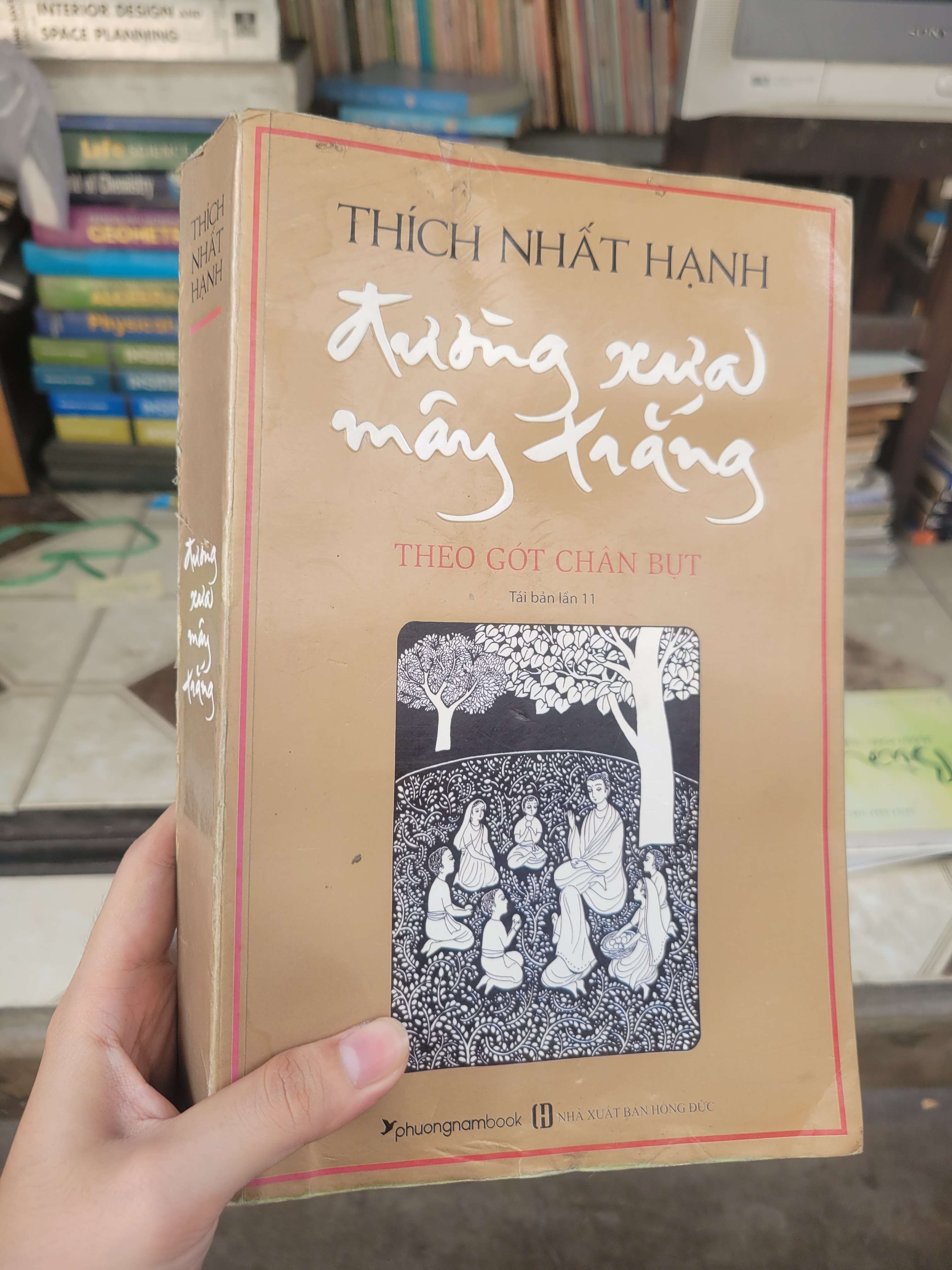 Đường xưa mây trắng - Thích Nhất Hạnh 2022 mới 60% bẩn bìa, ố, bị ẩm (Sách tôn giáo - tâm linh) BGB