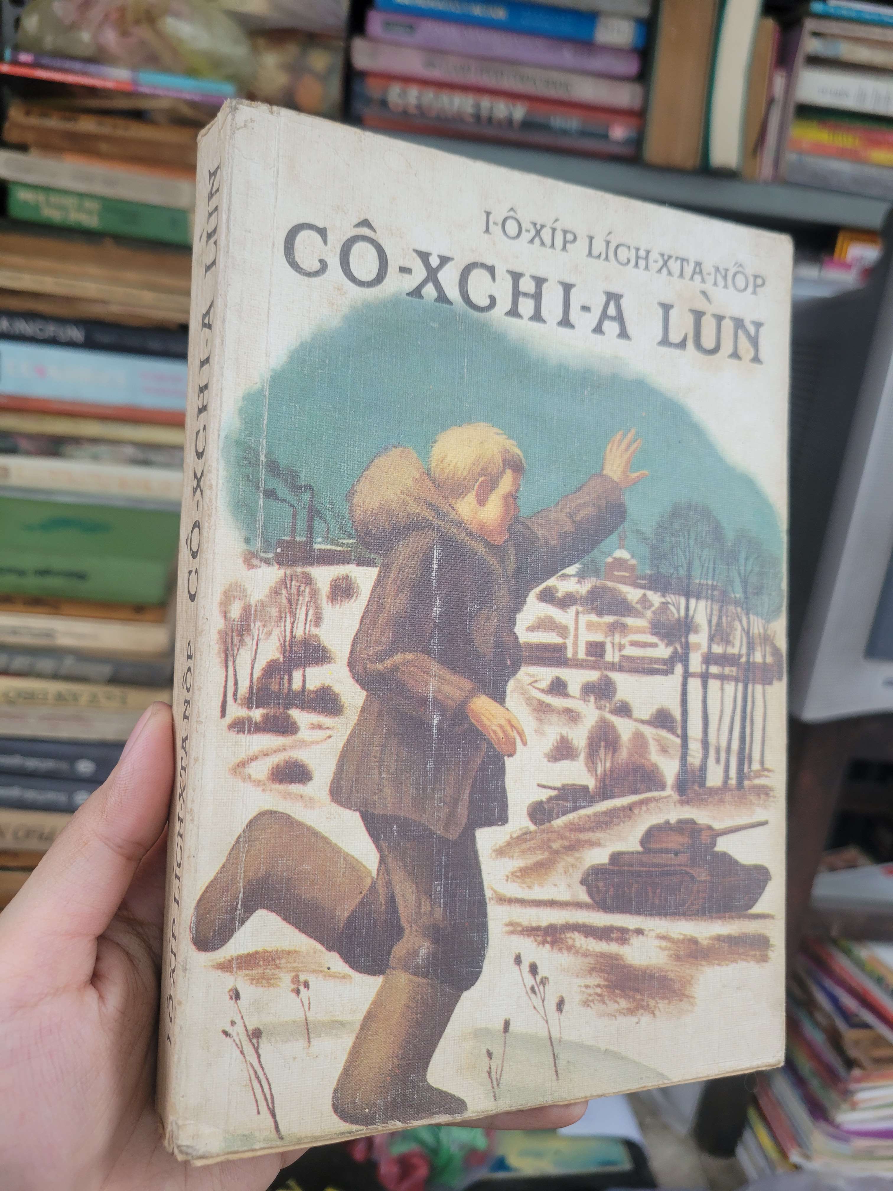 Cô-Xchi-A Lùn - I-Ô-Xíp Lích-Xta-Nôp 1985 mới 70% bẩn bìa, ố, có chữ viết, bung trang (Sách văn học) BGB