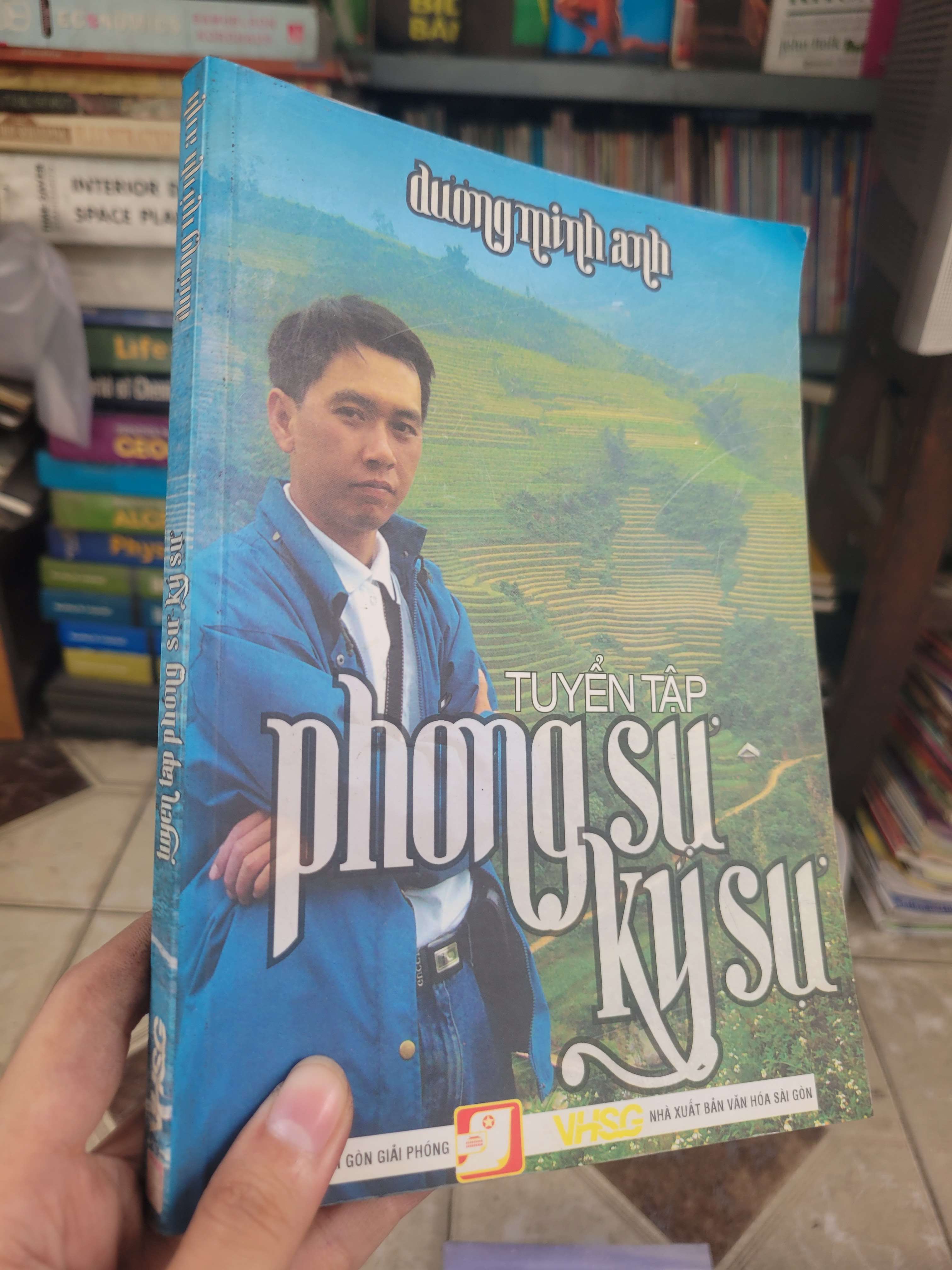 Tuyển tập phóng sự ký sự - Dương Minh Anh 2009 mới 80% bẩn bìa, ố (Sách văn học) BGB