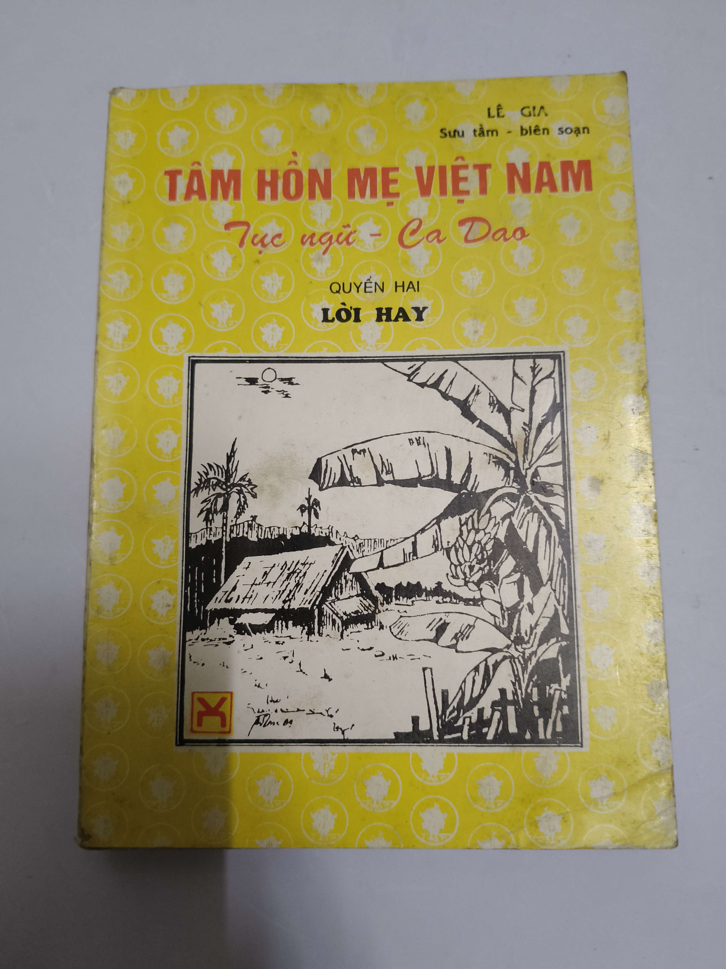 Tâm hồn mẹ Việt Nam 2 - Xb 1994 - 326 trang (Sách văn học) ANTQ