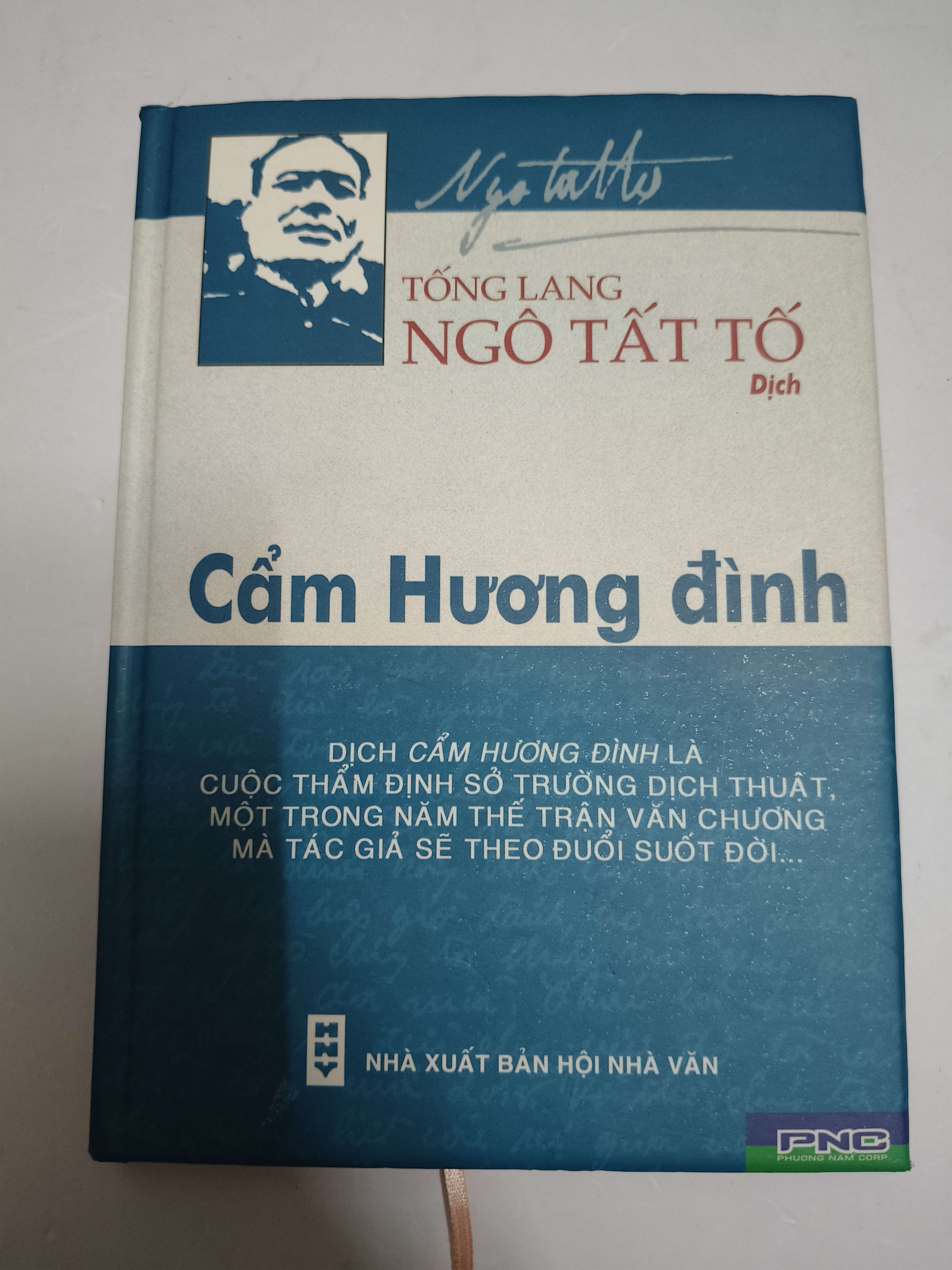 Cẩm huơng đình (Bìa cứng) - Xb 2005 - 245 trang (Sách văn học) ANTQ