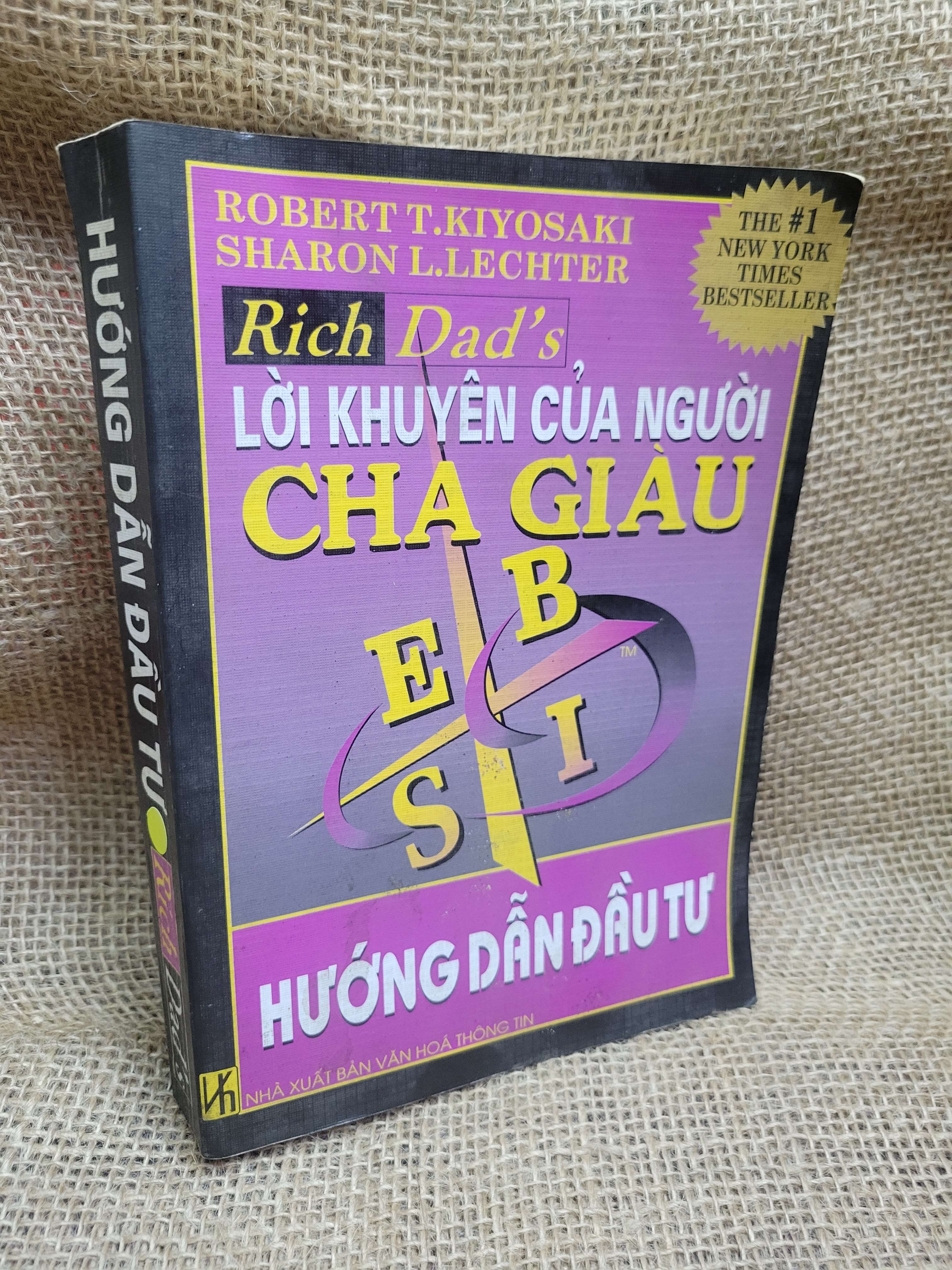 Hướng dẫn đầu tư - Robert T. Kiyosaki, Sharon L.Lechter 2004 mới 80% ố, bẩn bìa (Sách kỹ năng) HCM