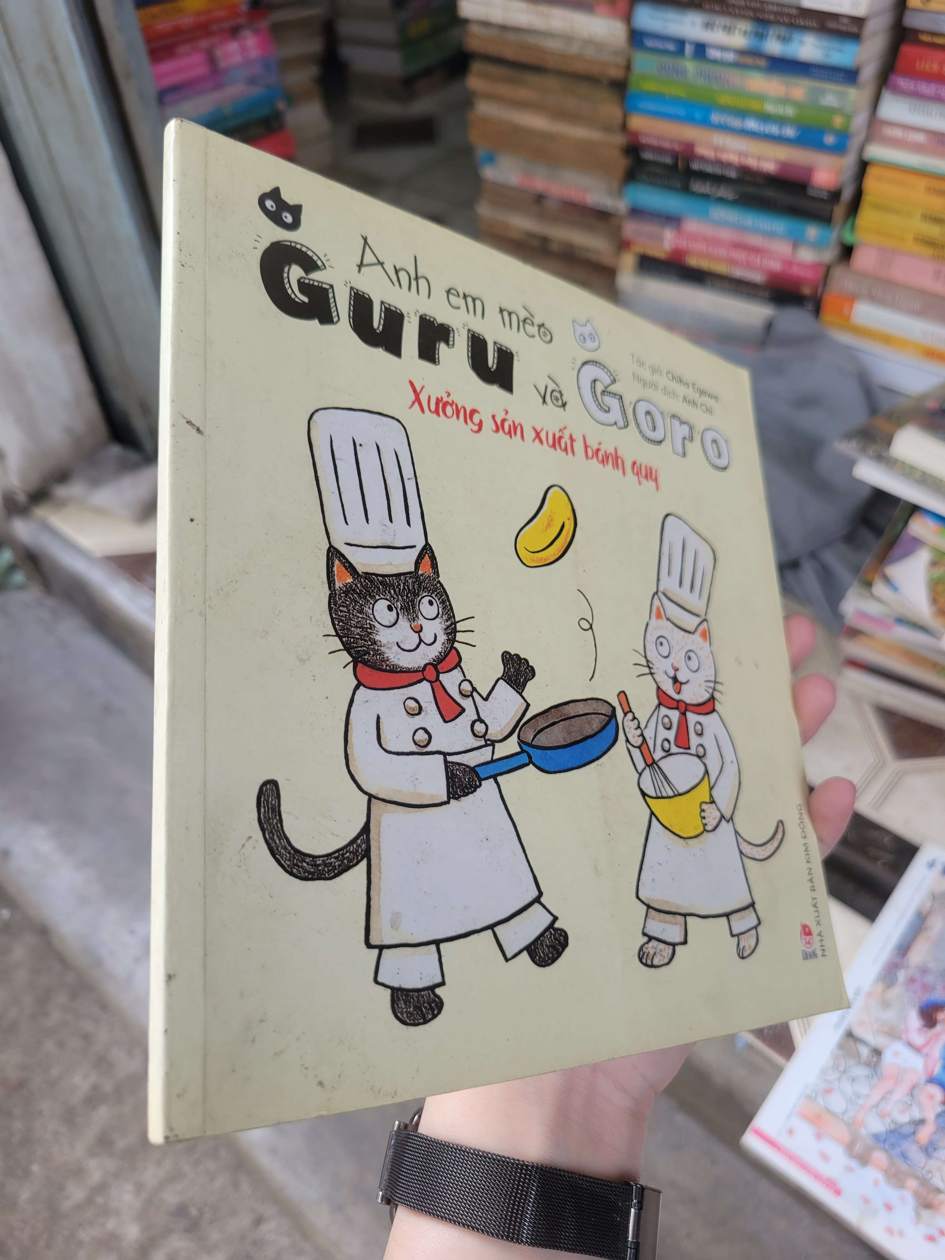 Anh em mèo Guru và Goro: Xưởng sản xuất bánh quy - Chiho Egawa sách màu 2018 mới 80% ố, bẩn bìa (Truyện tranh ) BGB
