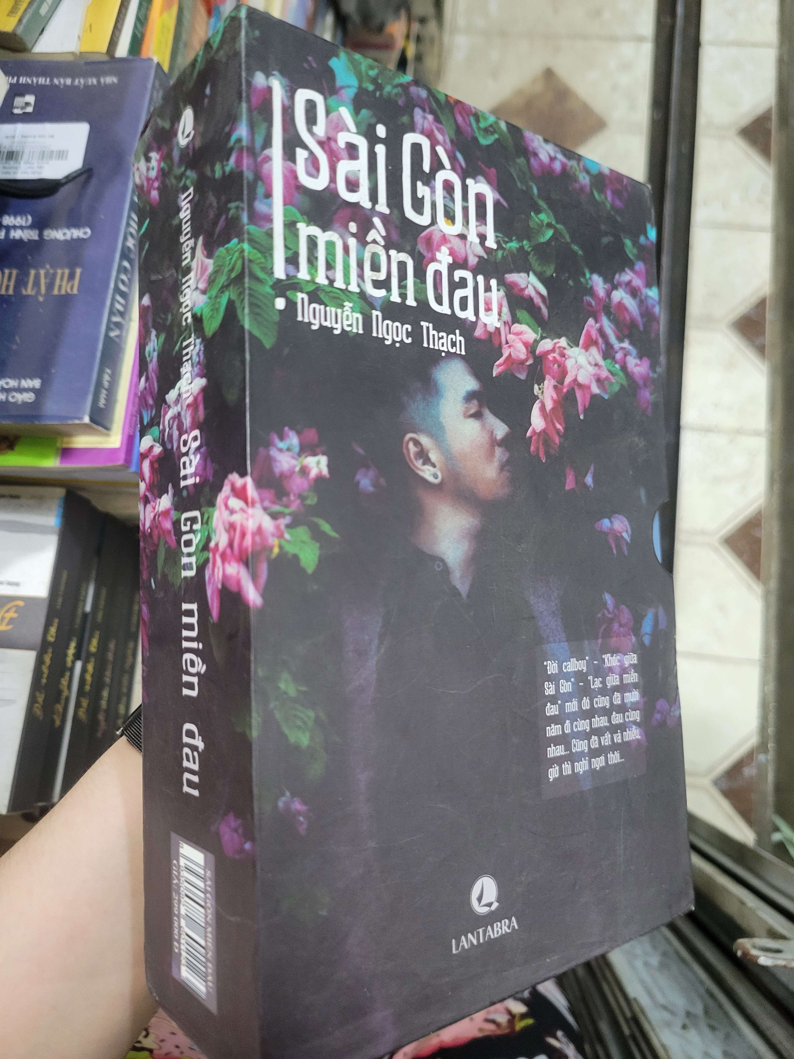 3 cuốn Sài Gòn miền đau - Nguyễn Ngọc Thạch mới 80% ố, bẩn bìa (Sách văn học) BGB
