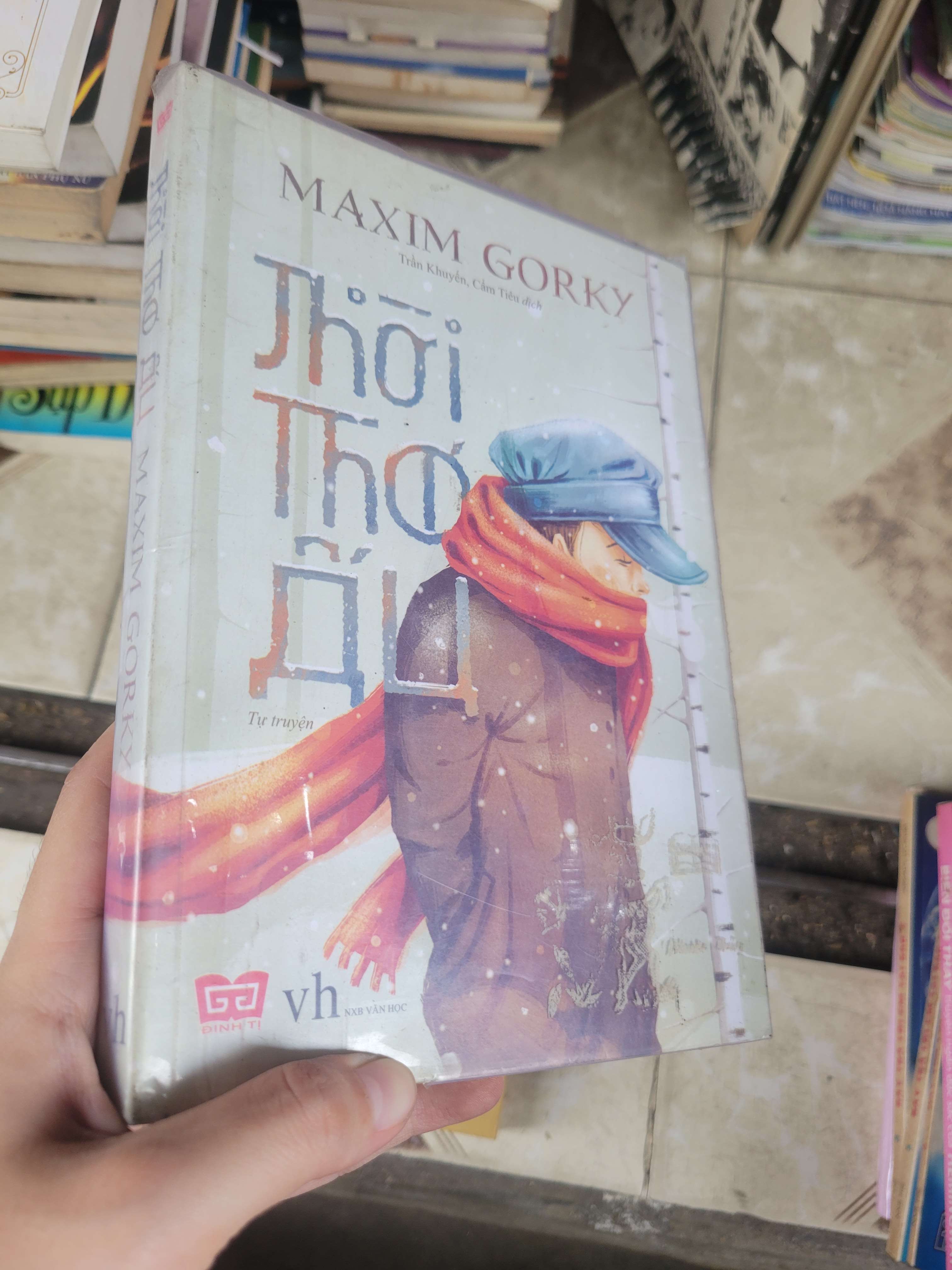 Thời thơ ấu - Maxim Gorky 2018 mới 80% ố, bẩn bìa (Sách văn học) BGB